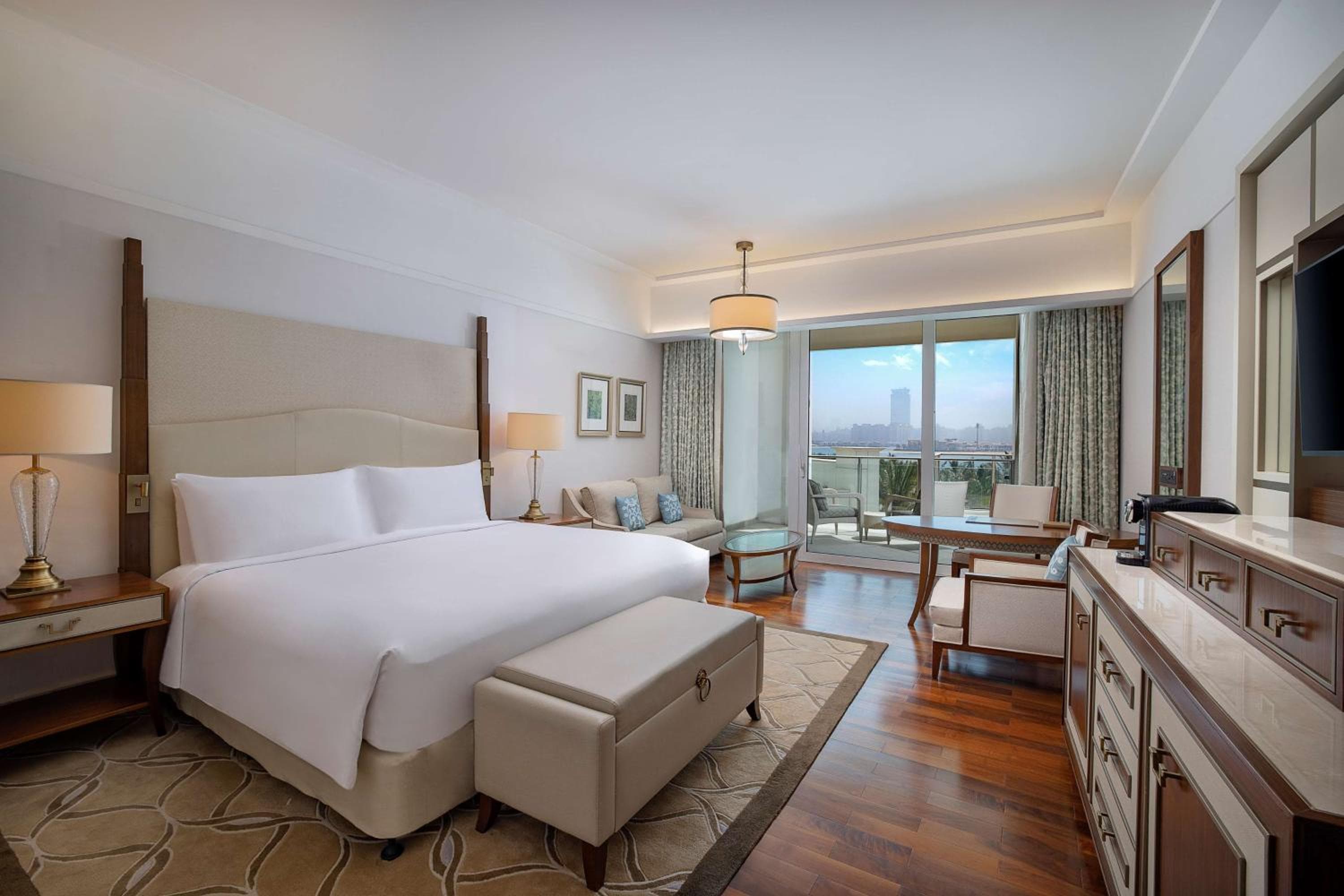 Waldorf Astoria Dubai Palm Jumeirah — 7