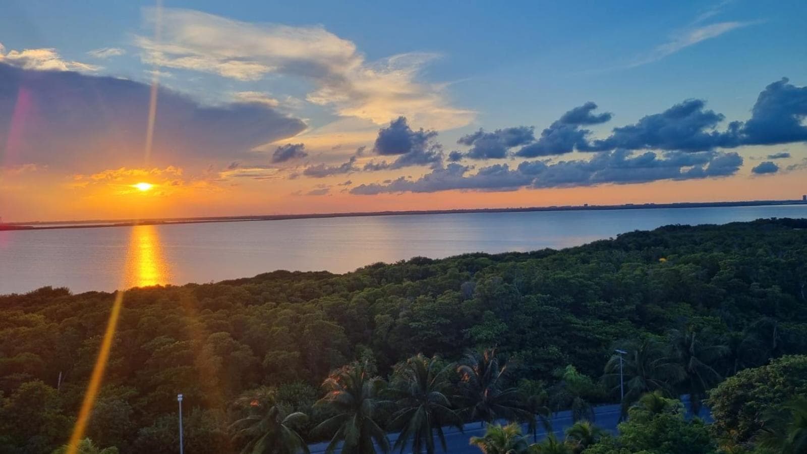 Solymar Beach Condos — 8