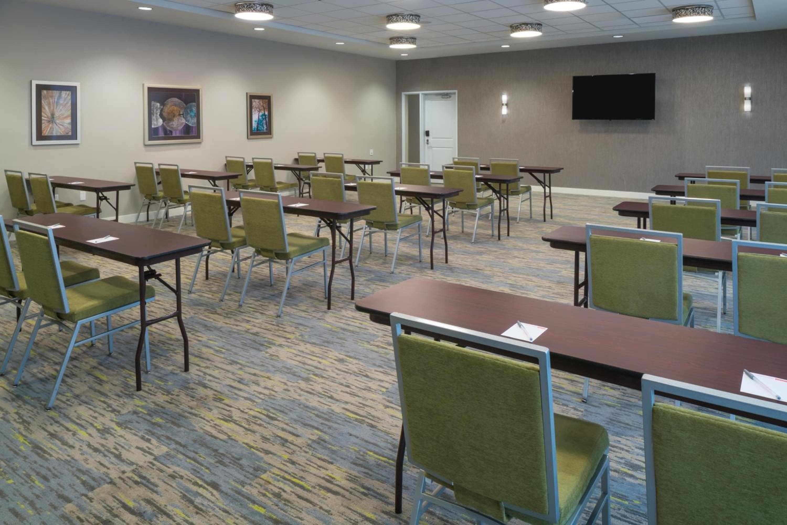 TownePlace Suites by Marriott Orlando Airport — 2
