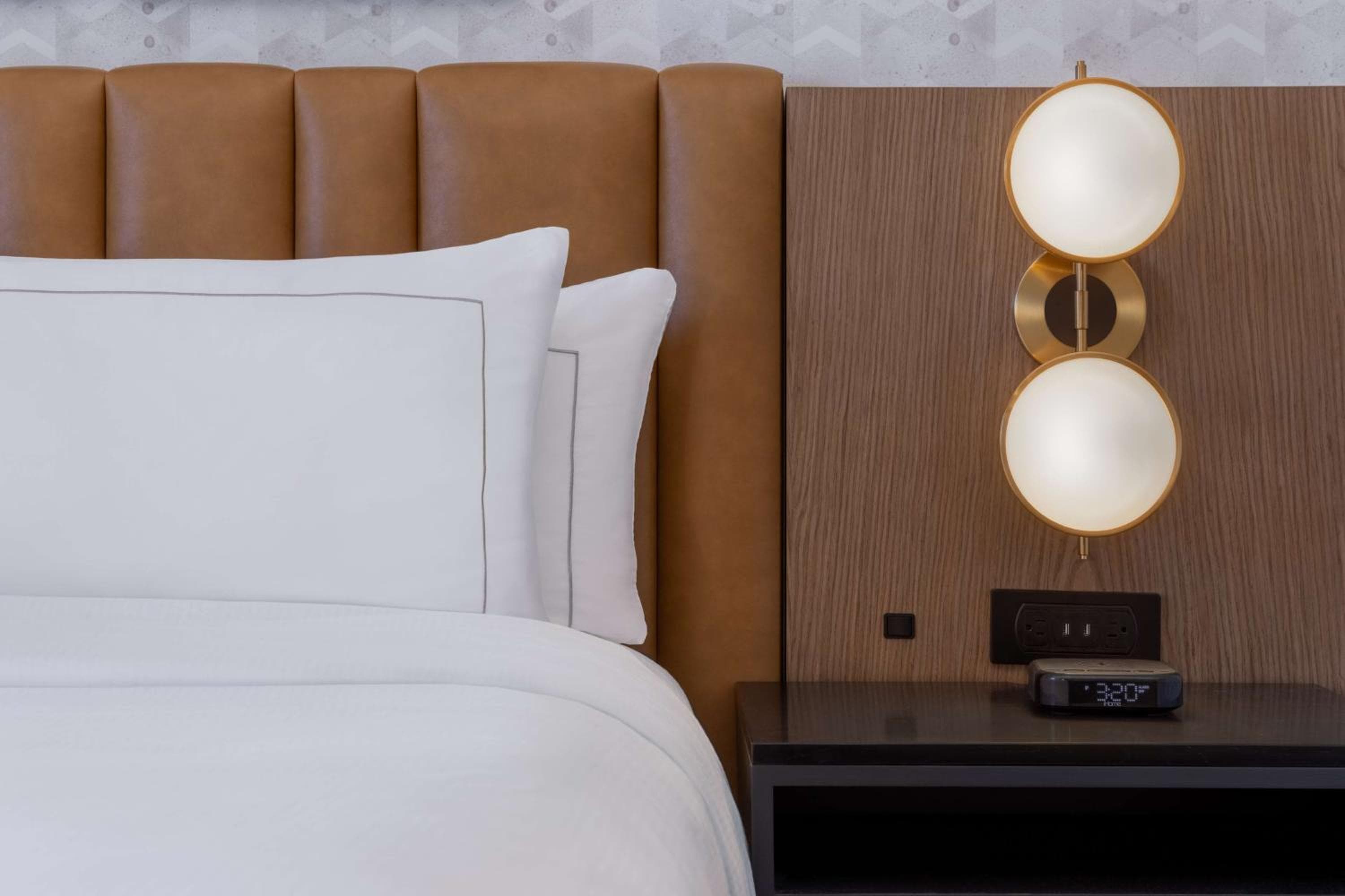 DoubleTree by Hilton Las Vegas East Flamingo — 16