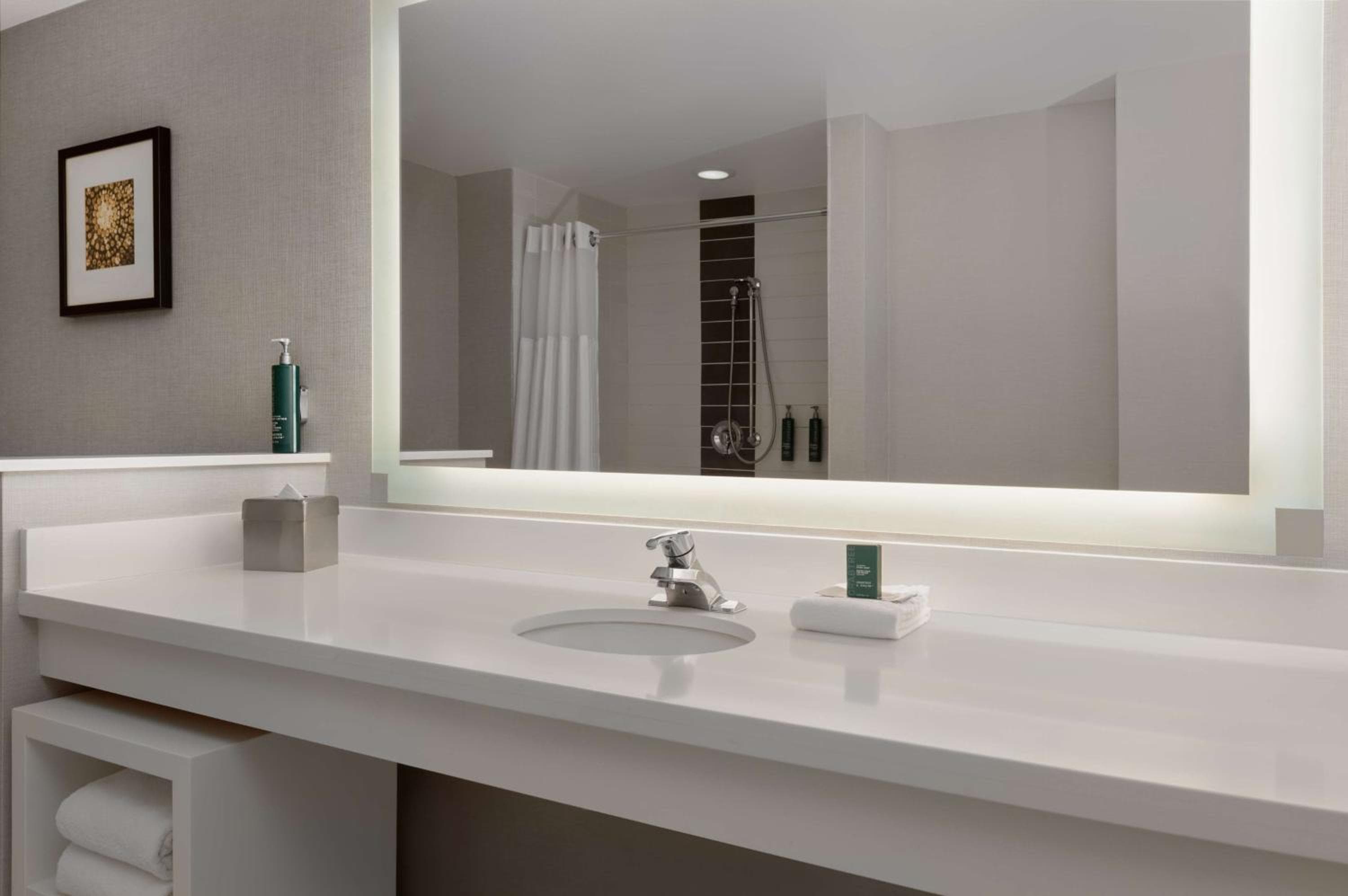 DoubleTree by Hilton Las Vegas East Flamingo — 19