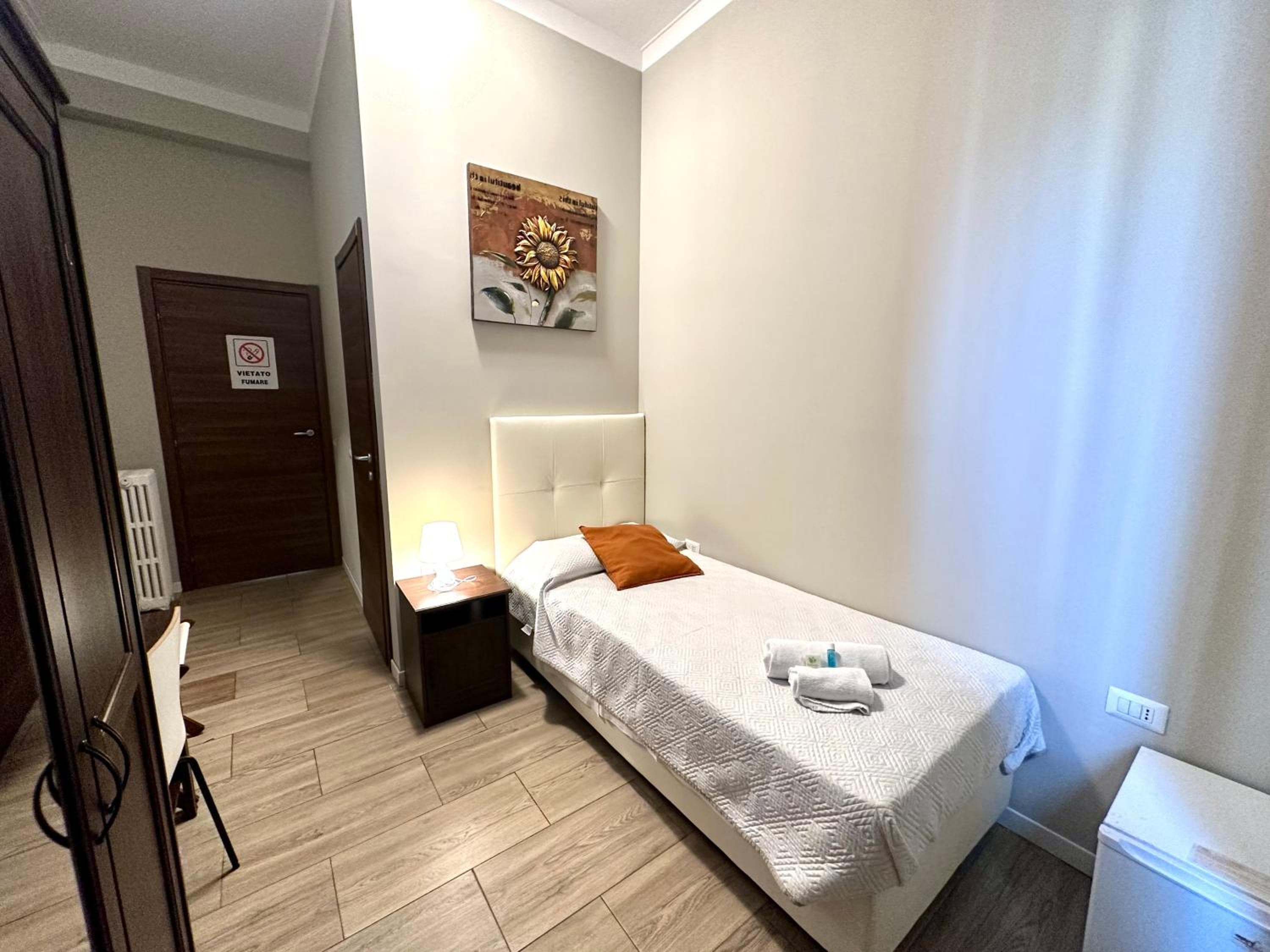 Golden Milano Hotel — 9