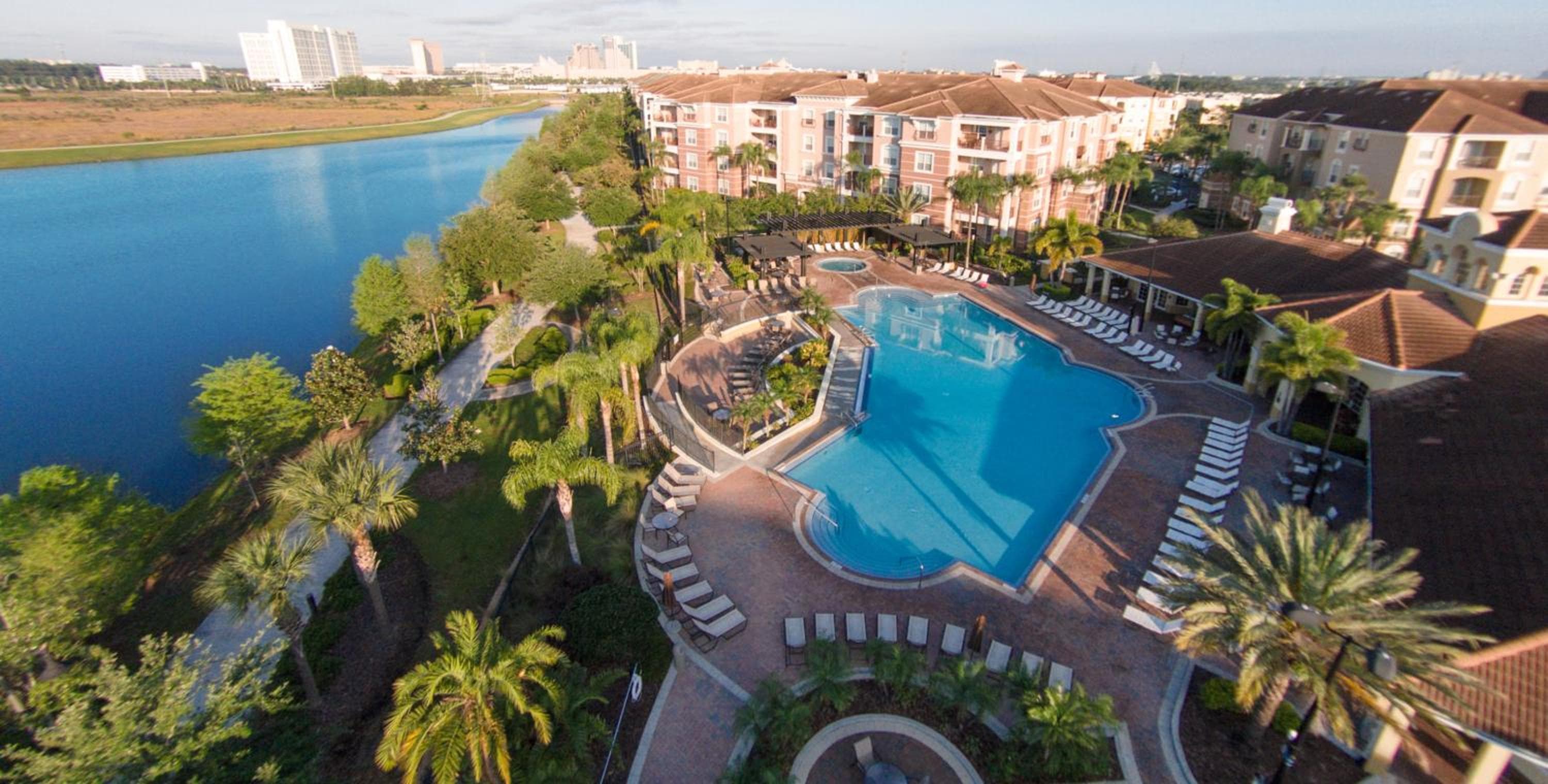 Vista Cay Resort by Millenium at Universal Blvd. — 5