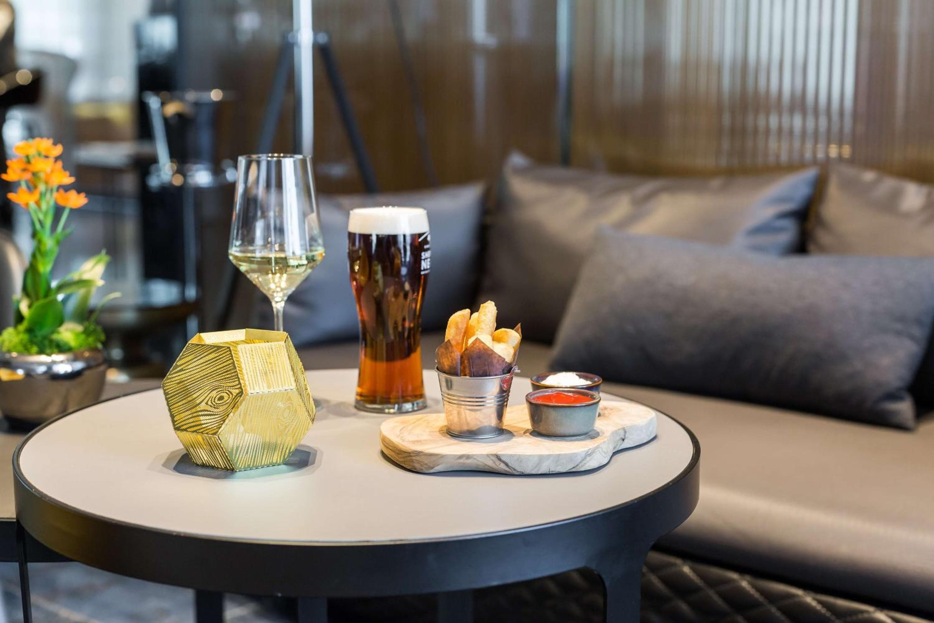 Park Plaza Londres, Park Royal — 11