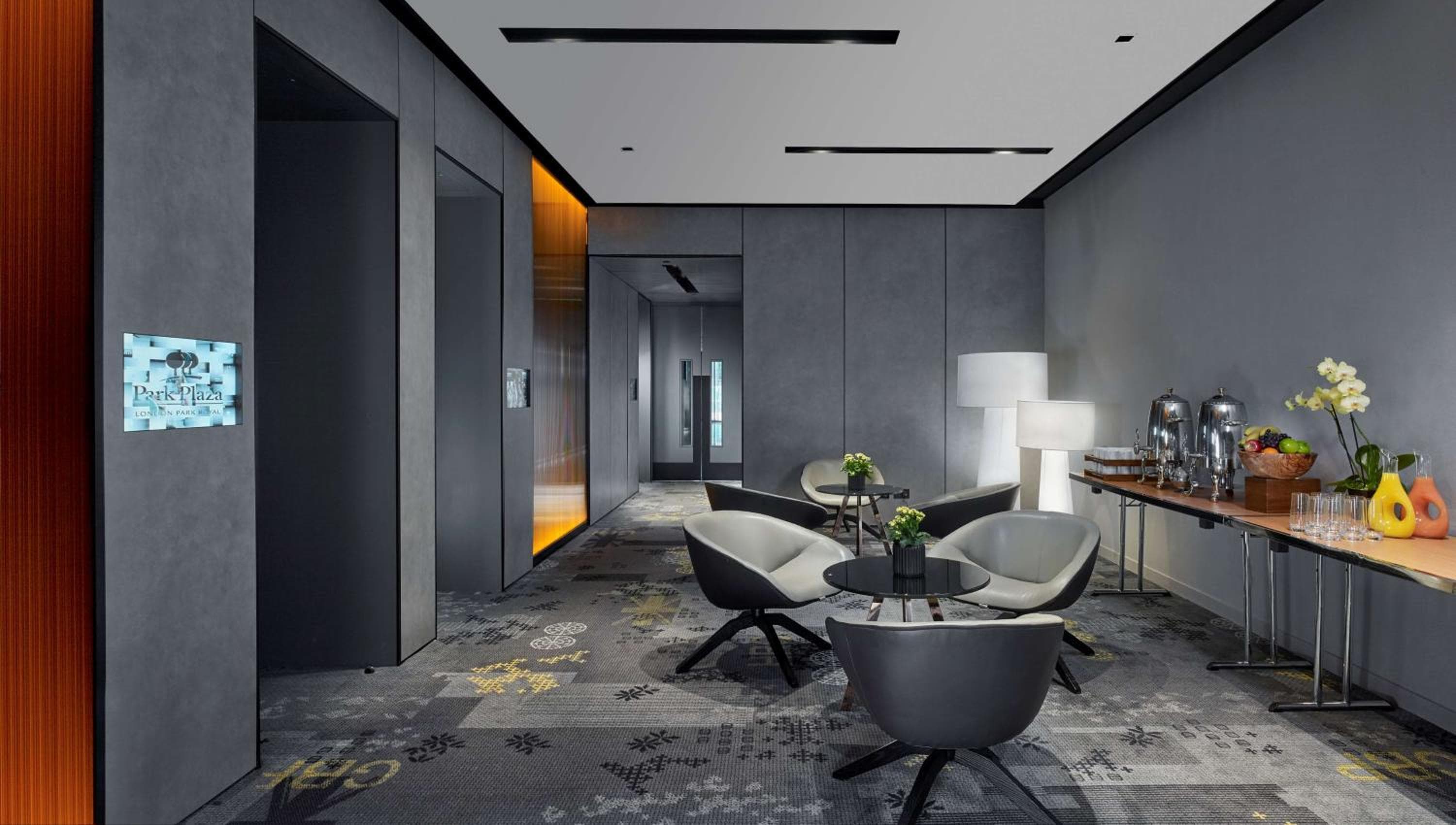 Park Plaza Londres, Park Royal — 15