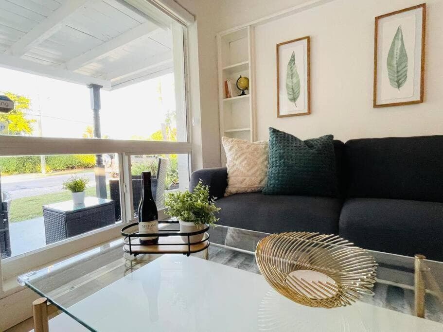 Tropische Oase Haus Privater Pool Familienhof — 13