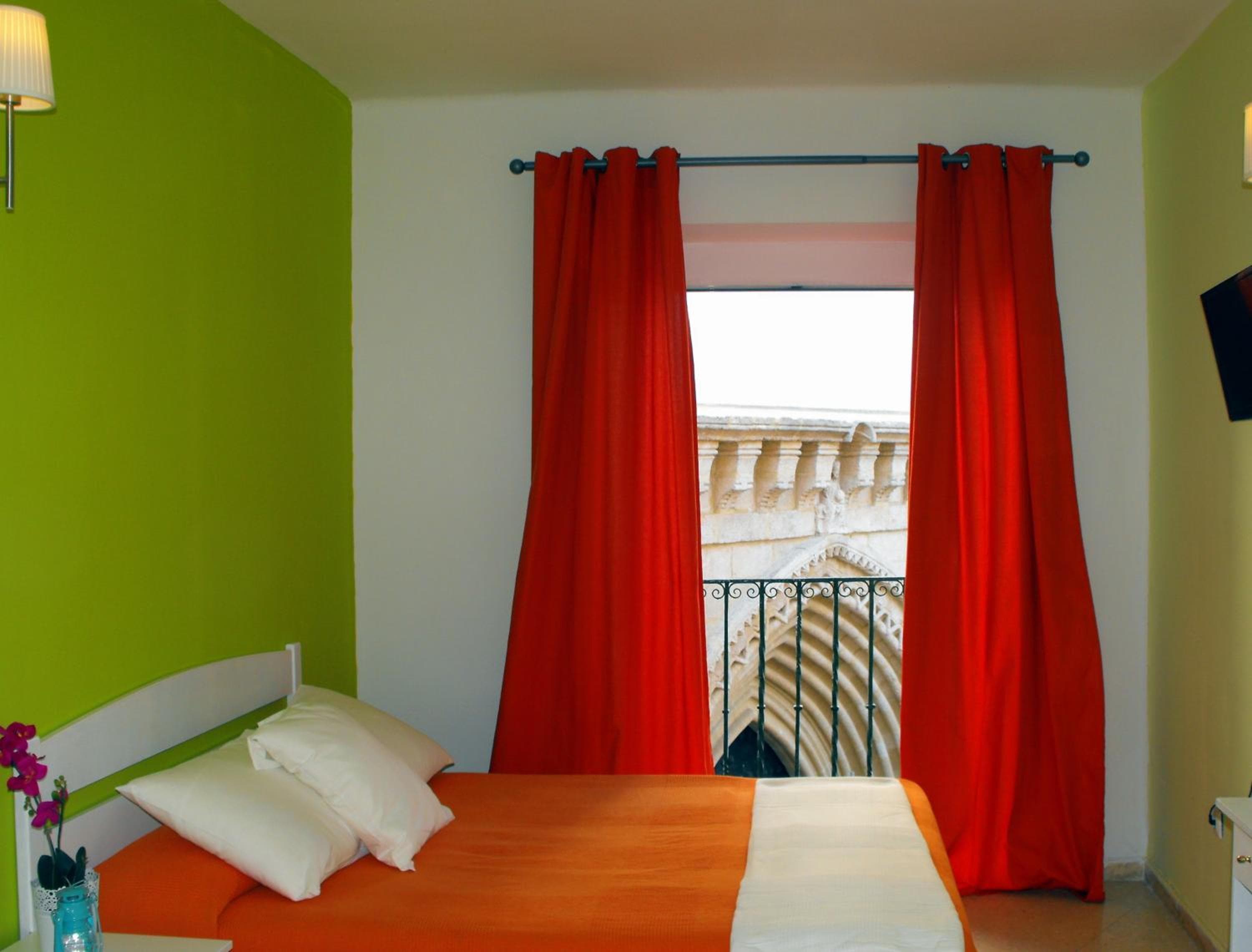 Hostal Santa Catalina — 19