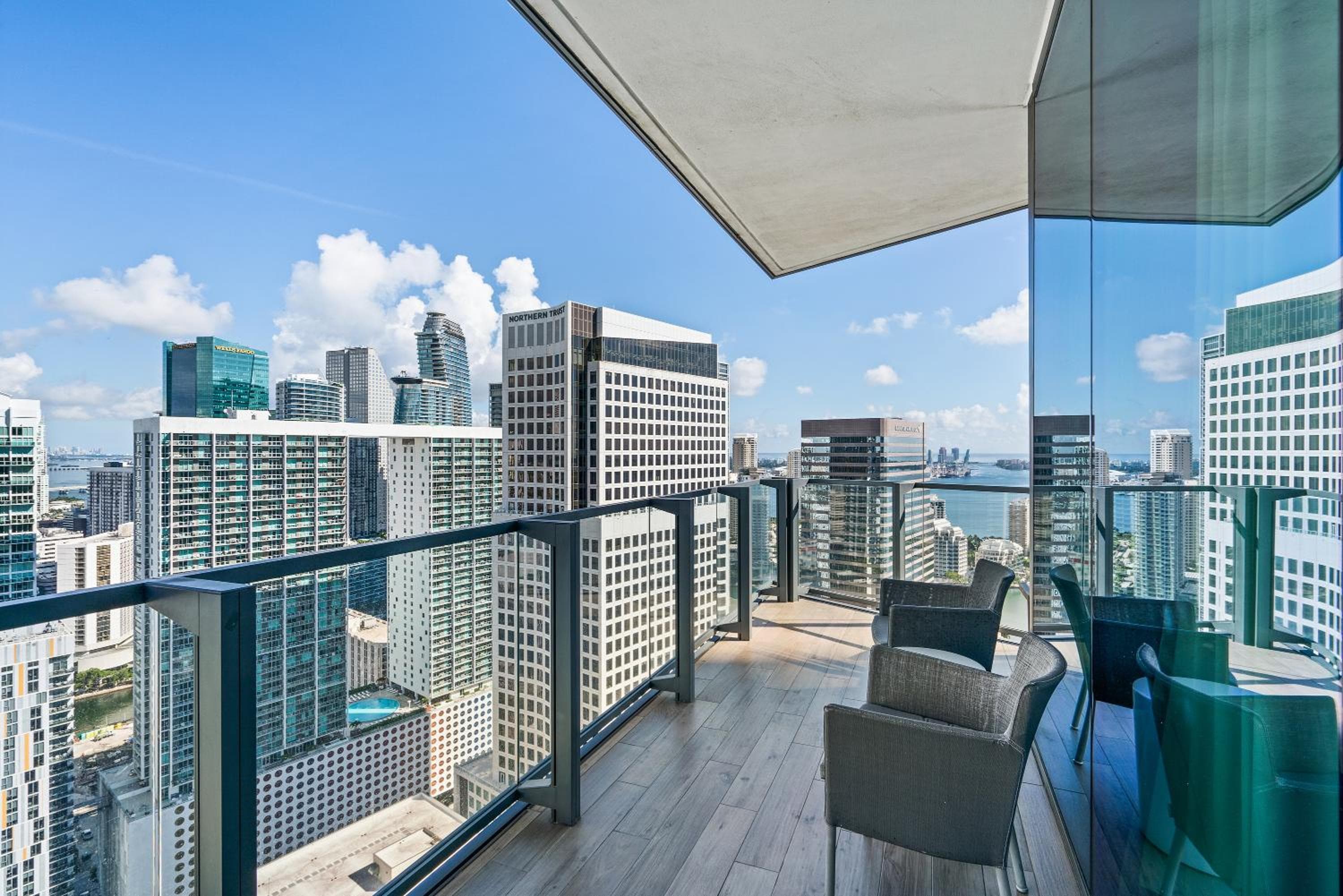 EAST Miami hotel, 788 Brickell Plaza, Miami, United States — photo 2