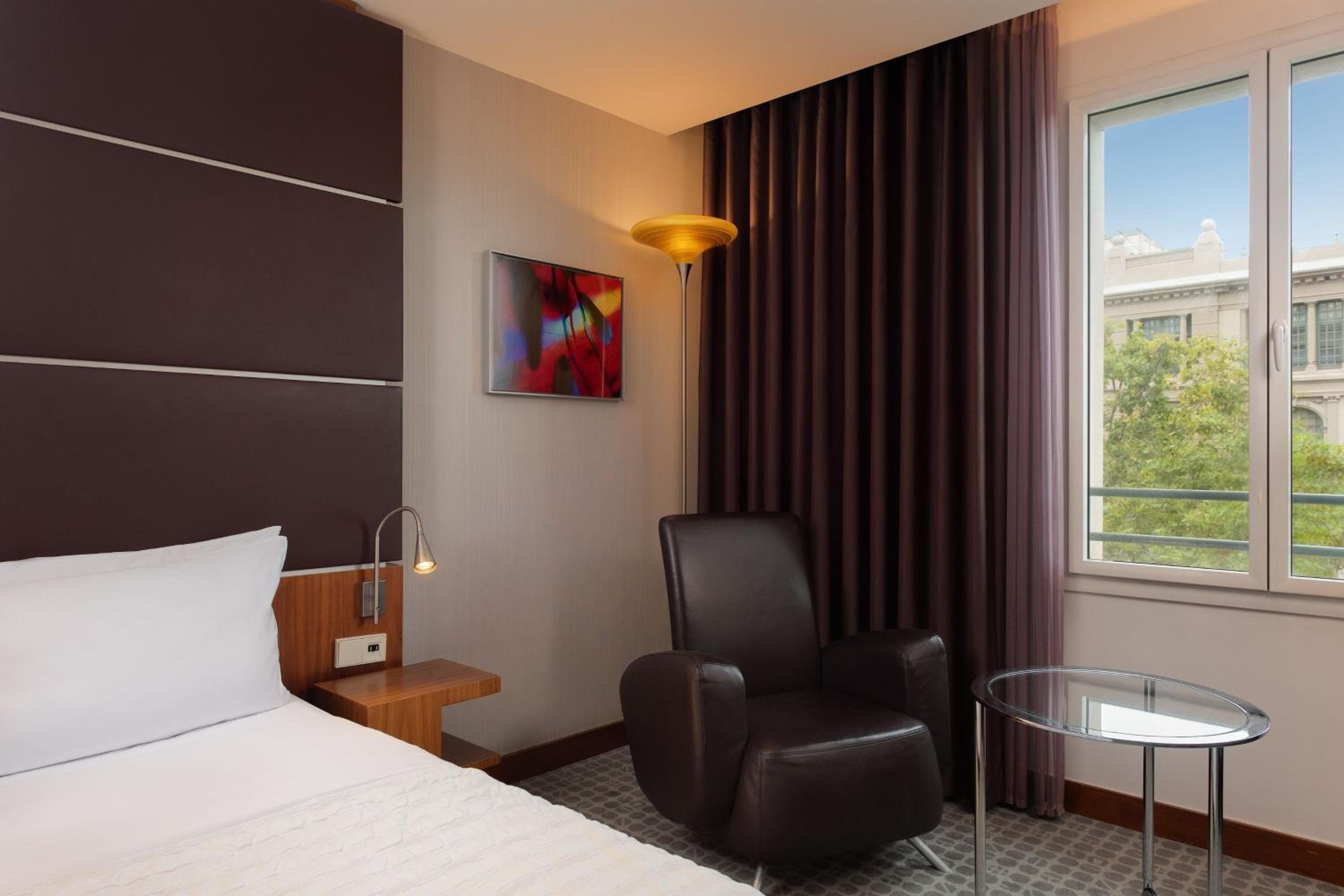 Le Meridien Barcelona — 9