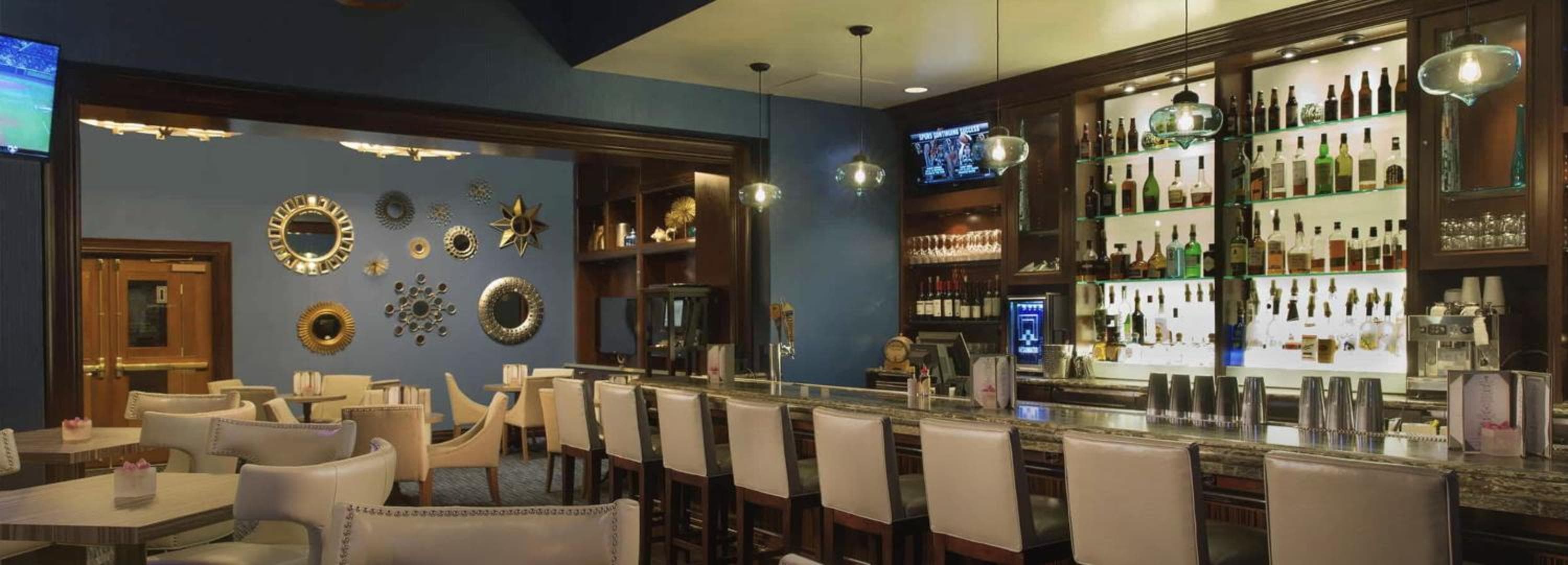 NO RESORT FEES-MGM StripView Adjoining Suites F1 View — 11