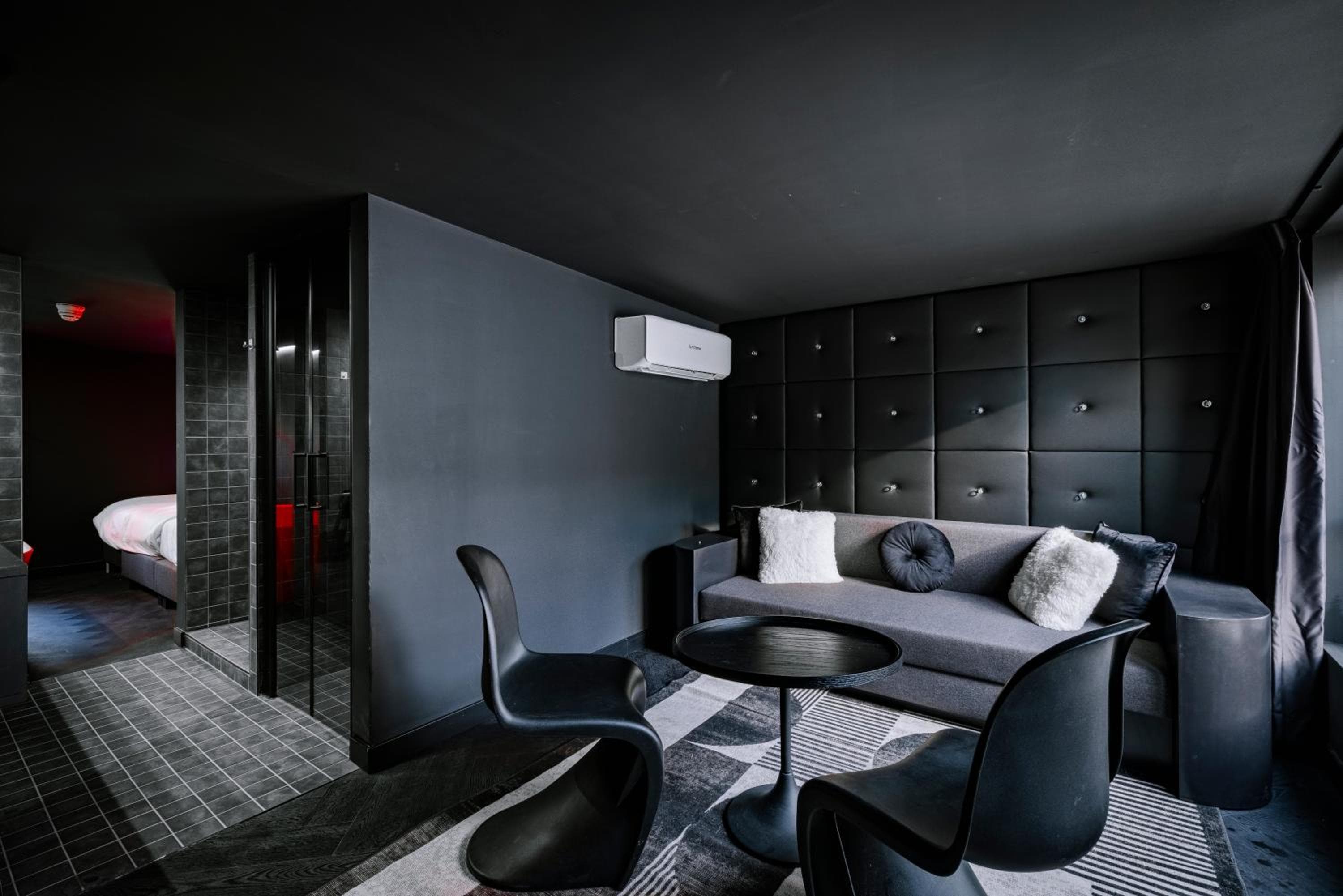 SUPPER Hotel — 10