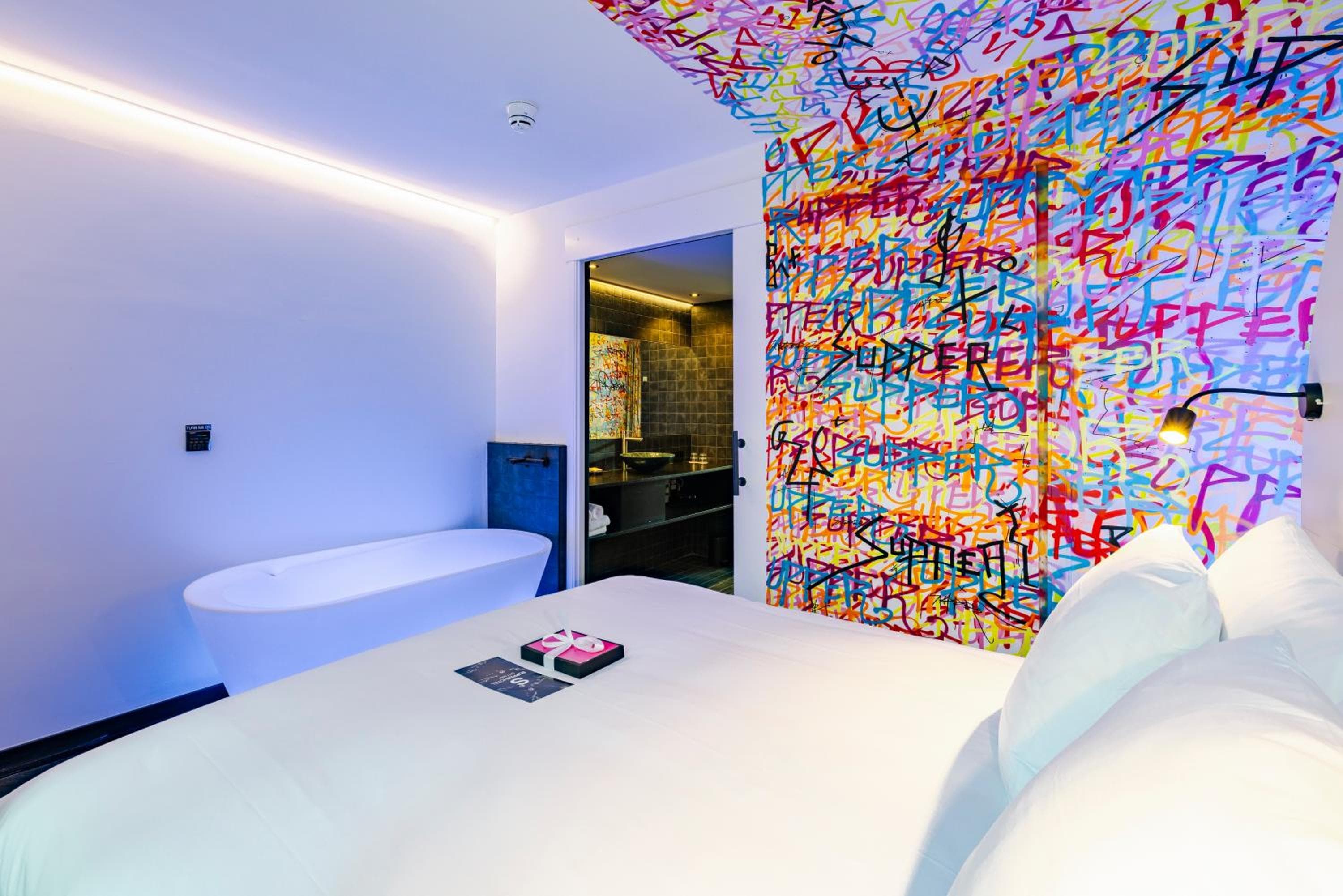 SUPPER Hotel — 22