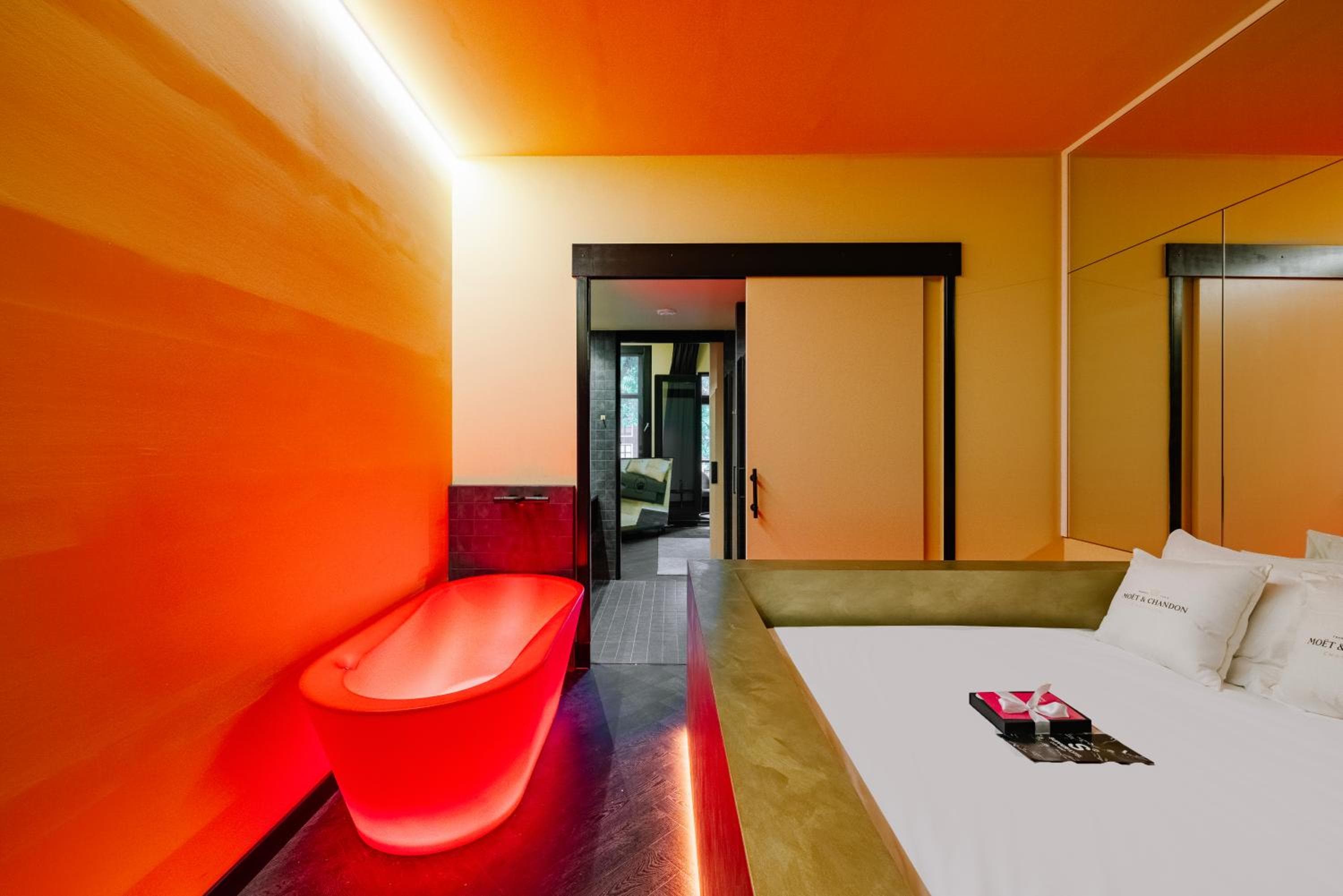 SUPPER Hotel — 15