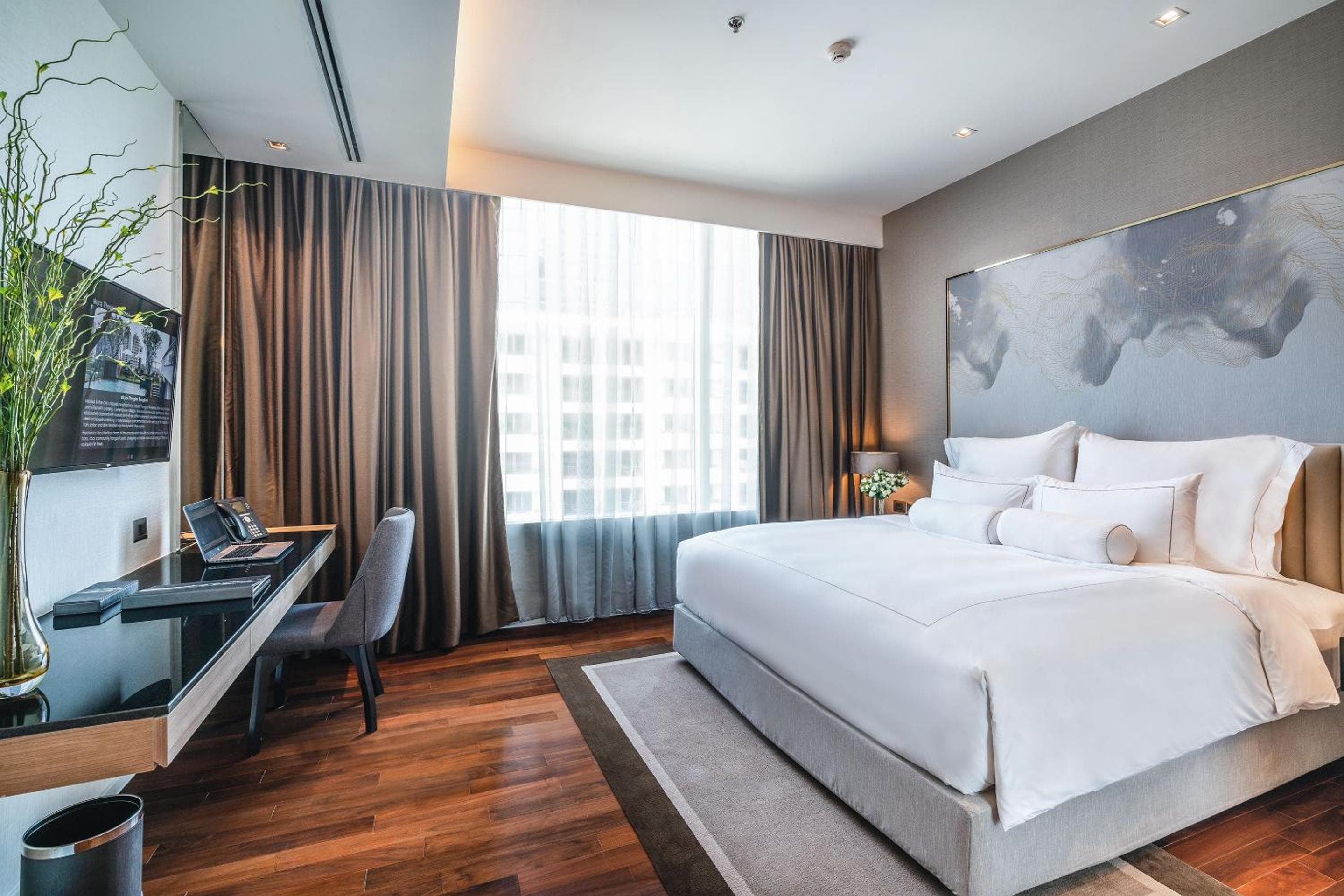MUU Bangkok, Small Luxury Hotels of the World — 17