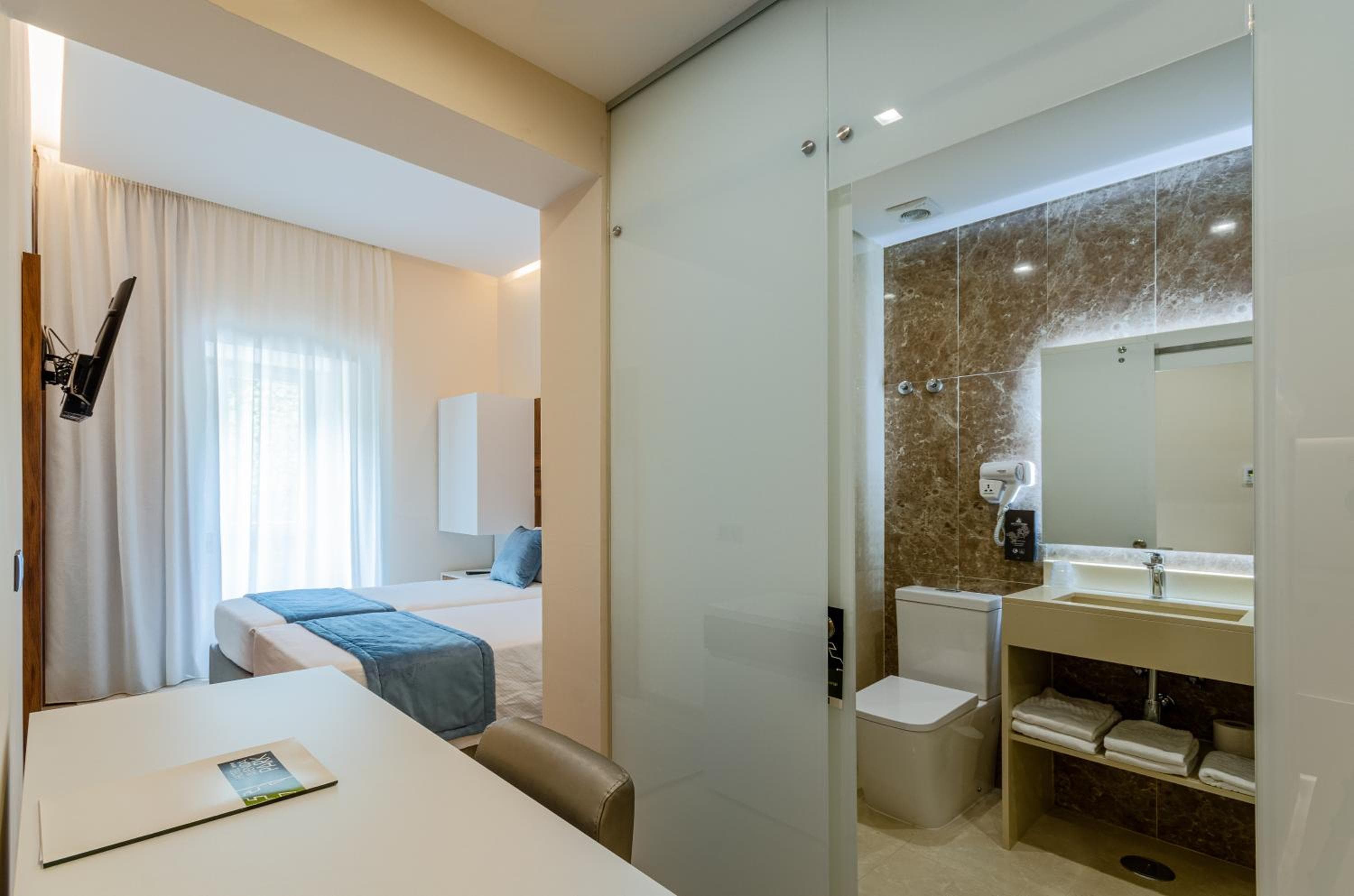 Hotel Avenida Park — 12