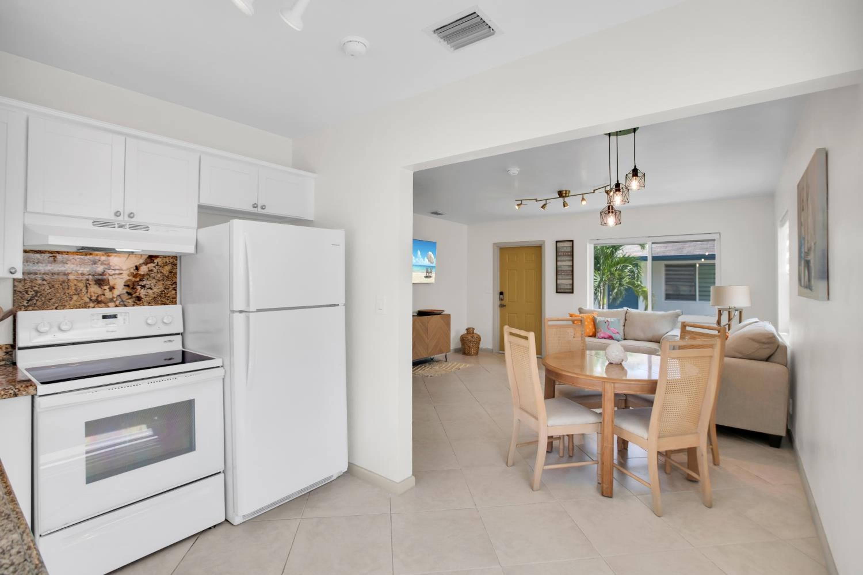 LoKal Rental destino Tropical Florida — 6