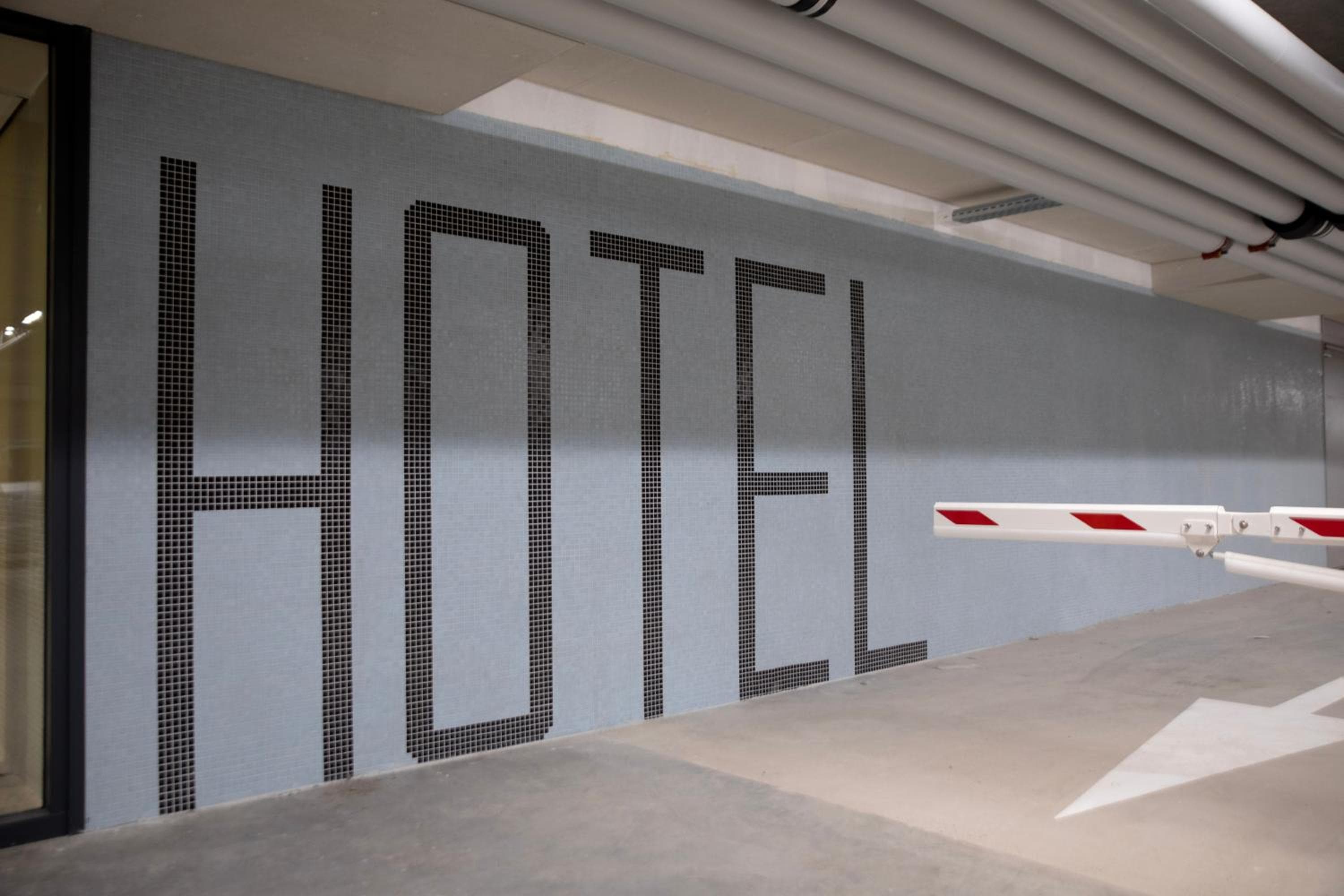 Bob W Amsterdam Noord — 9