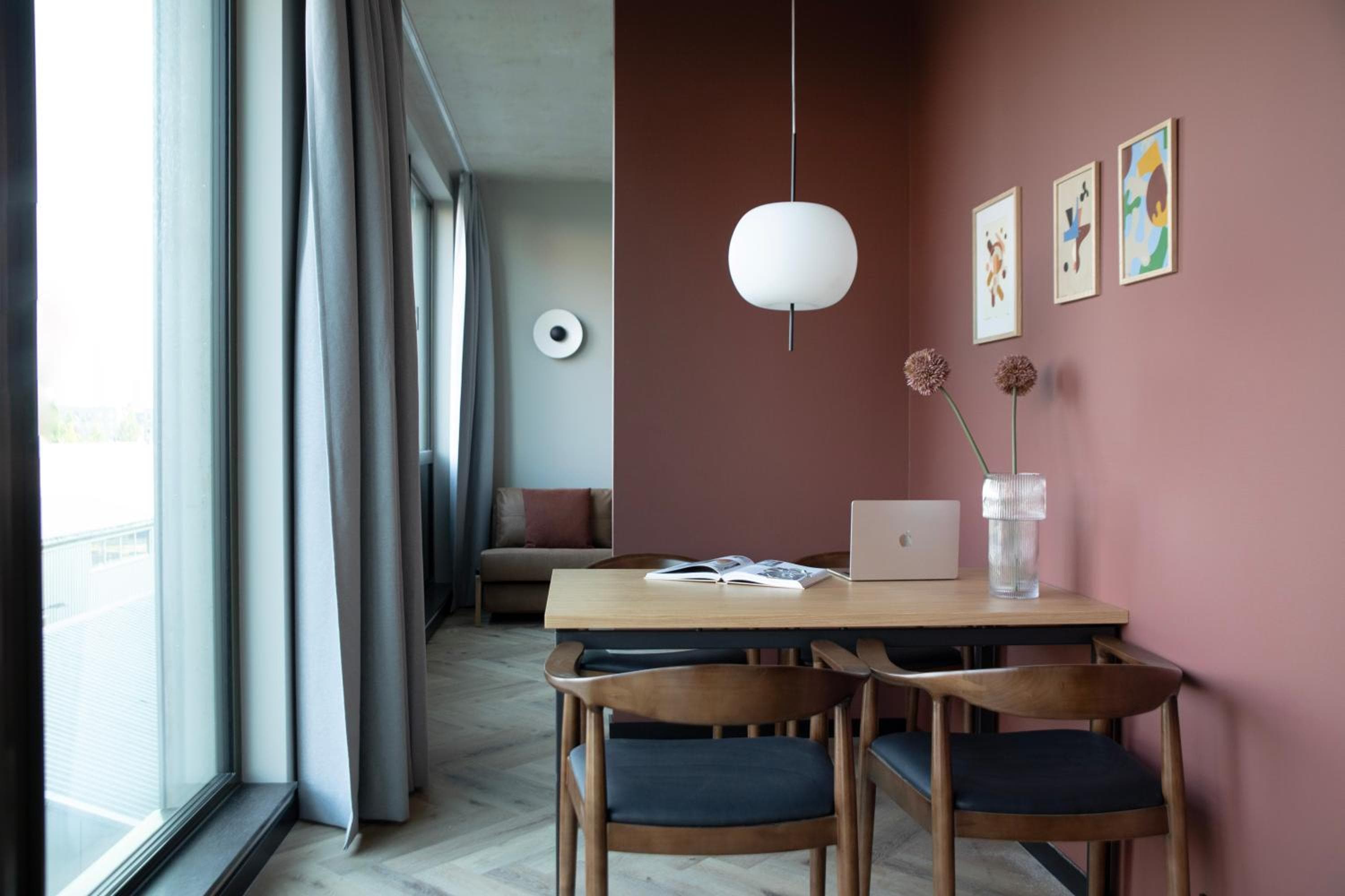 Bob W Amsterdam Noord — 20