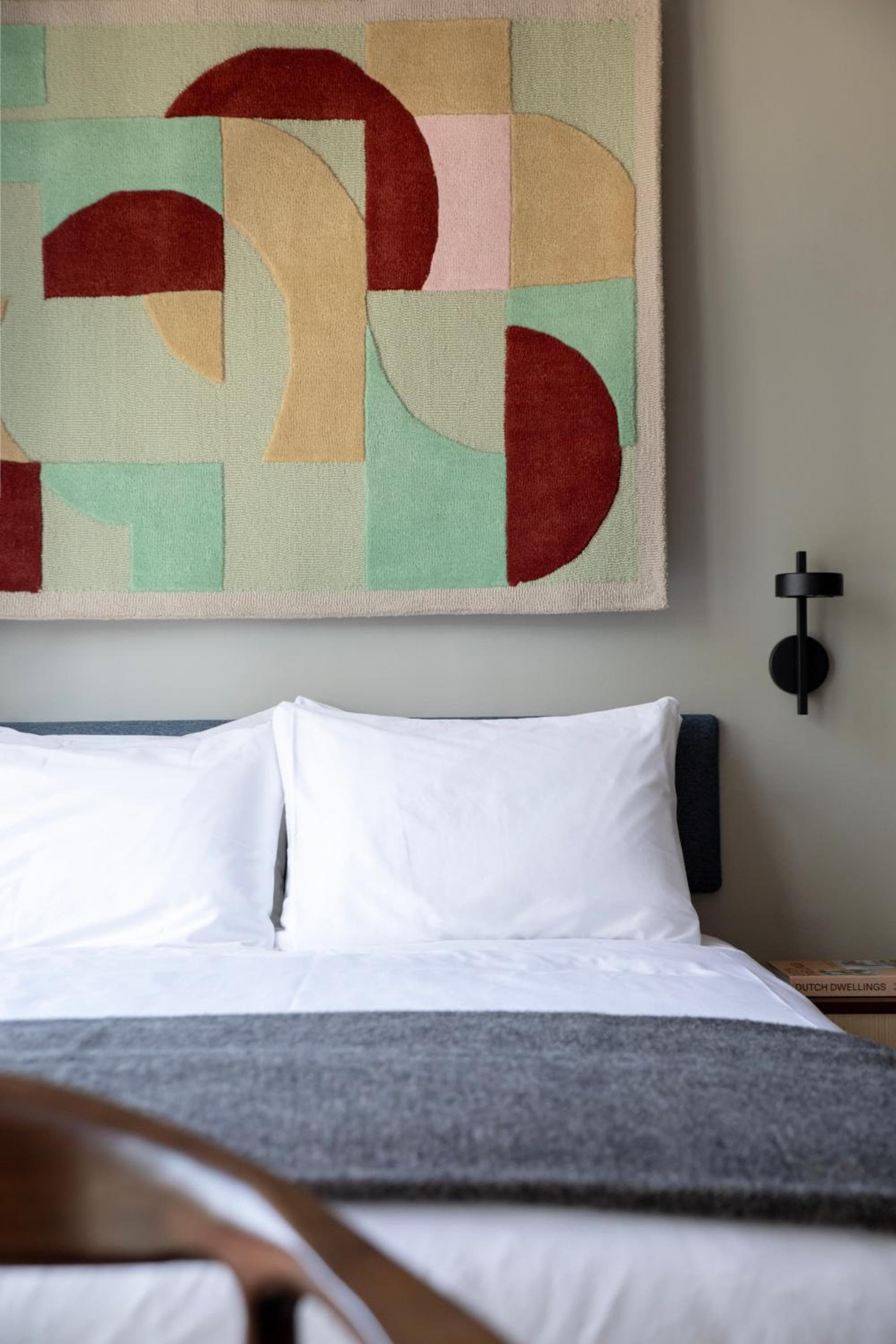 Bob W Amsterdam Noord — 17