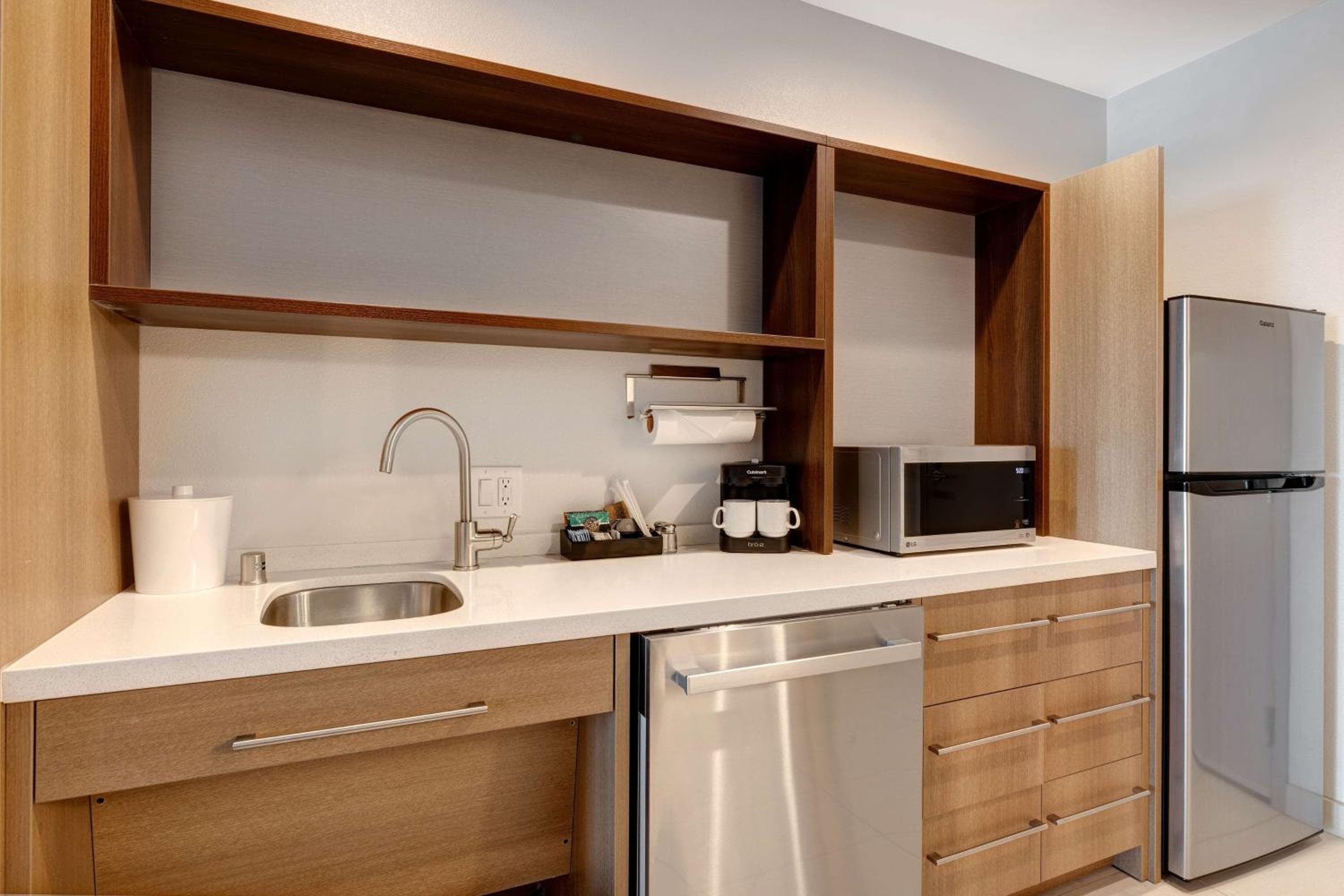 Home2 Suites By Hilton Las Vegas Northwest — 19