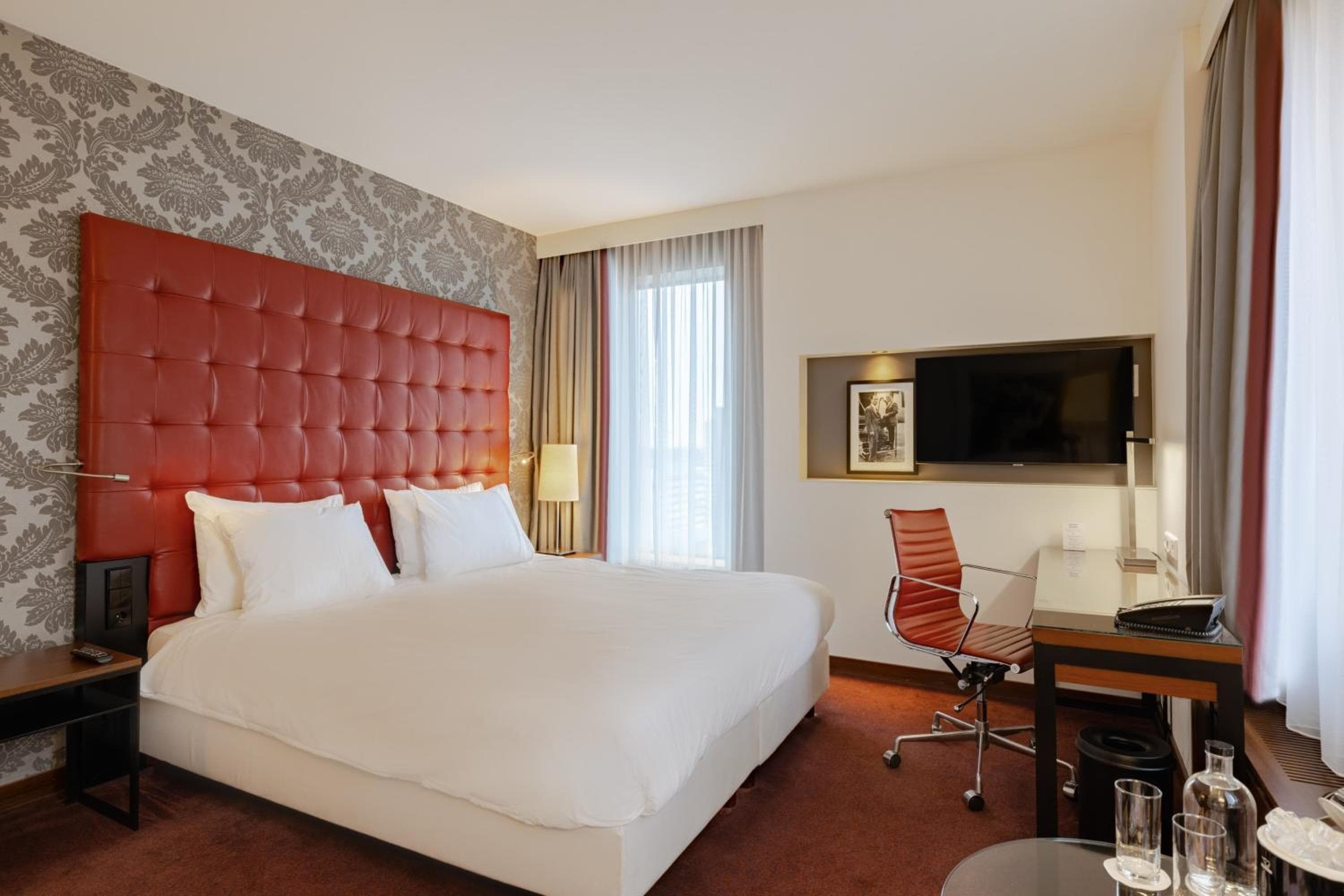 Crowne Plaza Amsterdam - South by IHG — 28