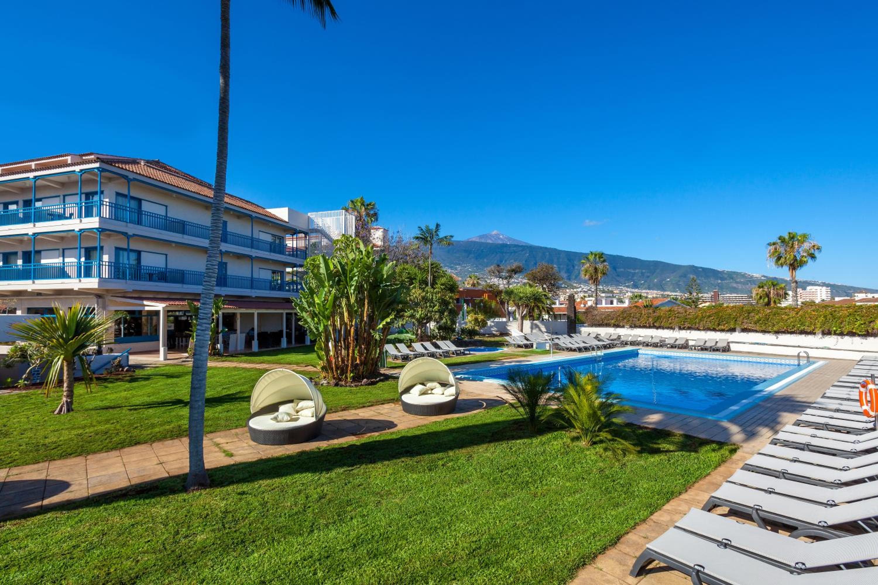 O7 Tenerife — 1