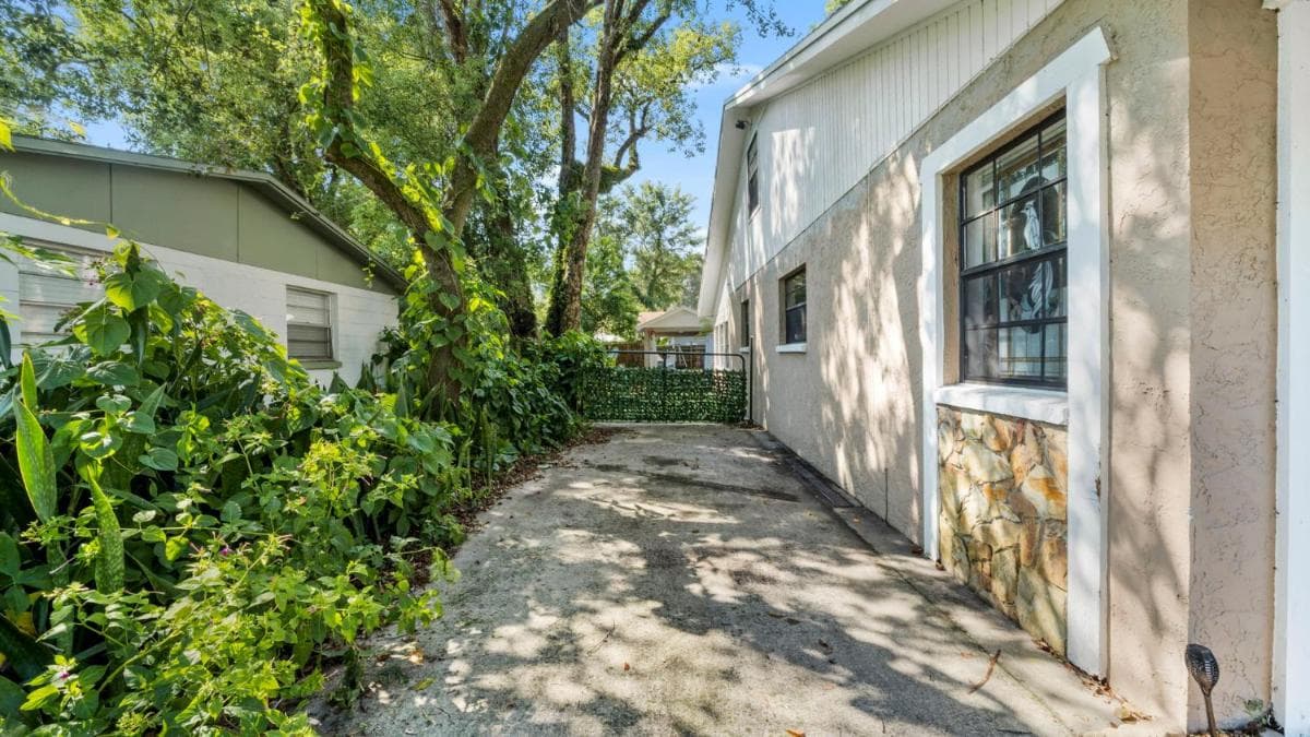 Zen Jungle House by Busch Gardens Schlafmöglichkeiten für 10 Personen mit Outdoor-Spielen und Fahrrädern! — 11