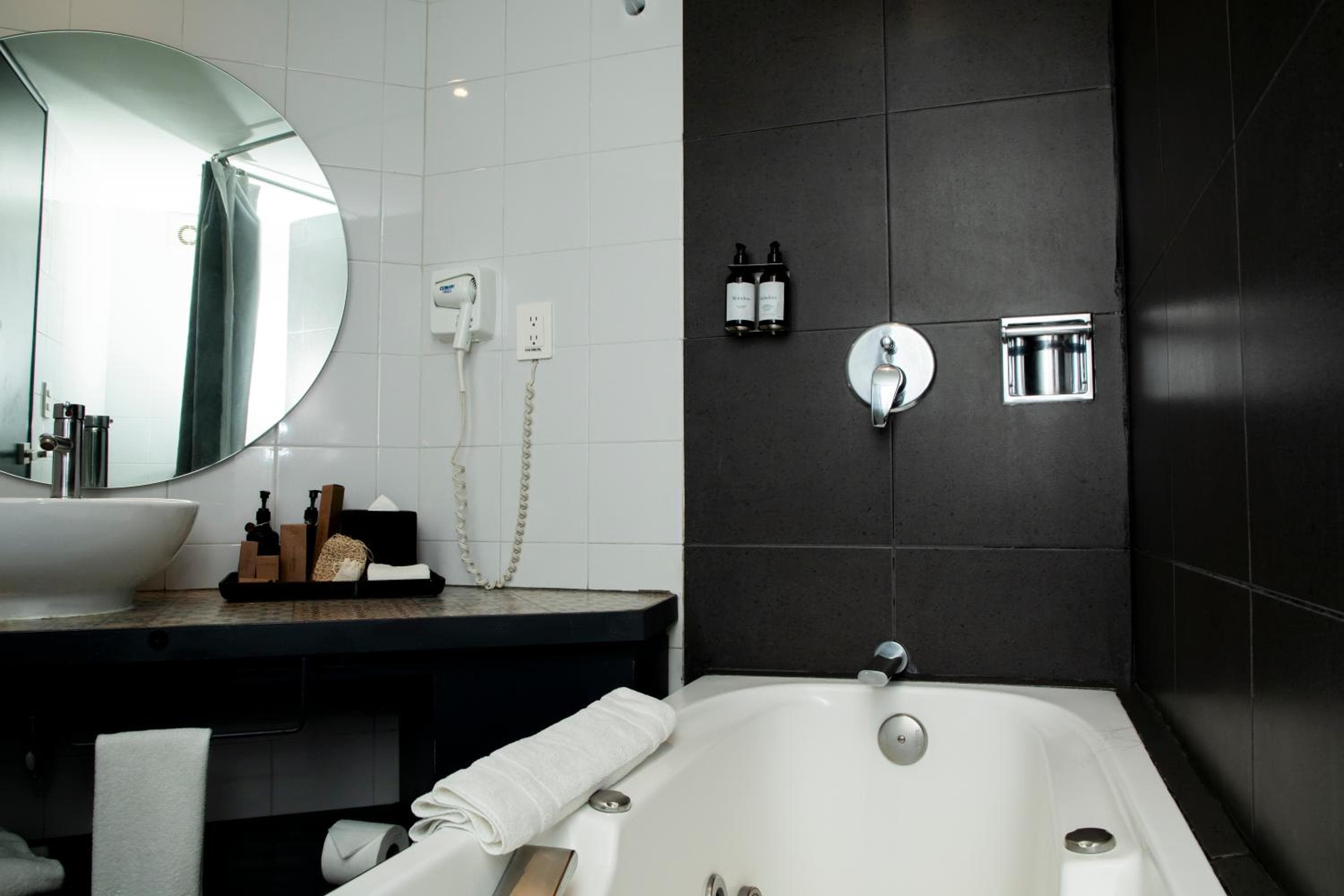 Hotel B Urban Xaman by Fontán Reforma — 5