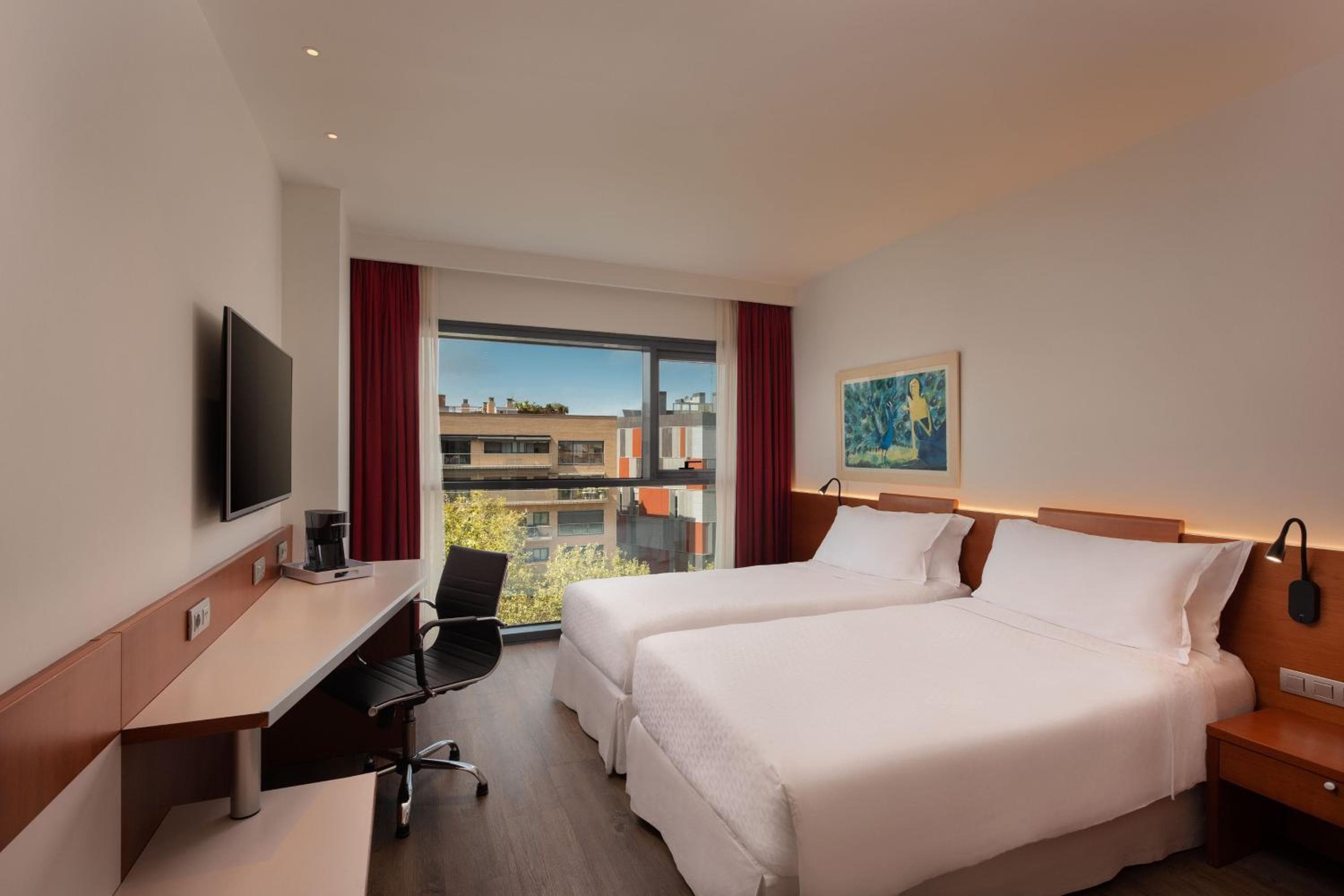 Cuatro Puntos by Sheraton Barcelona Diagonal — 12
