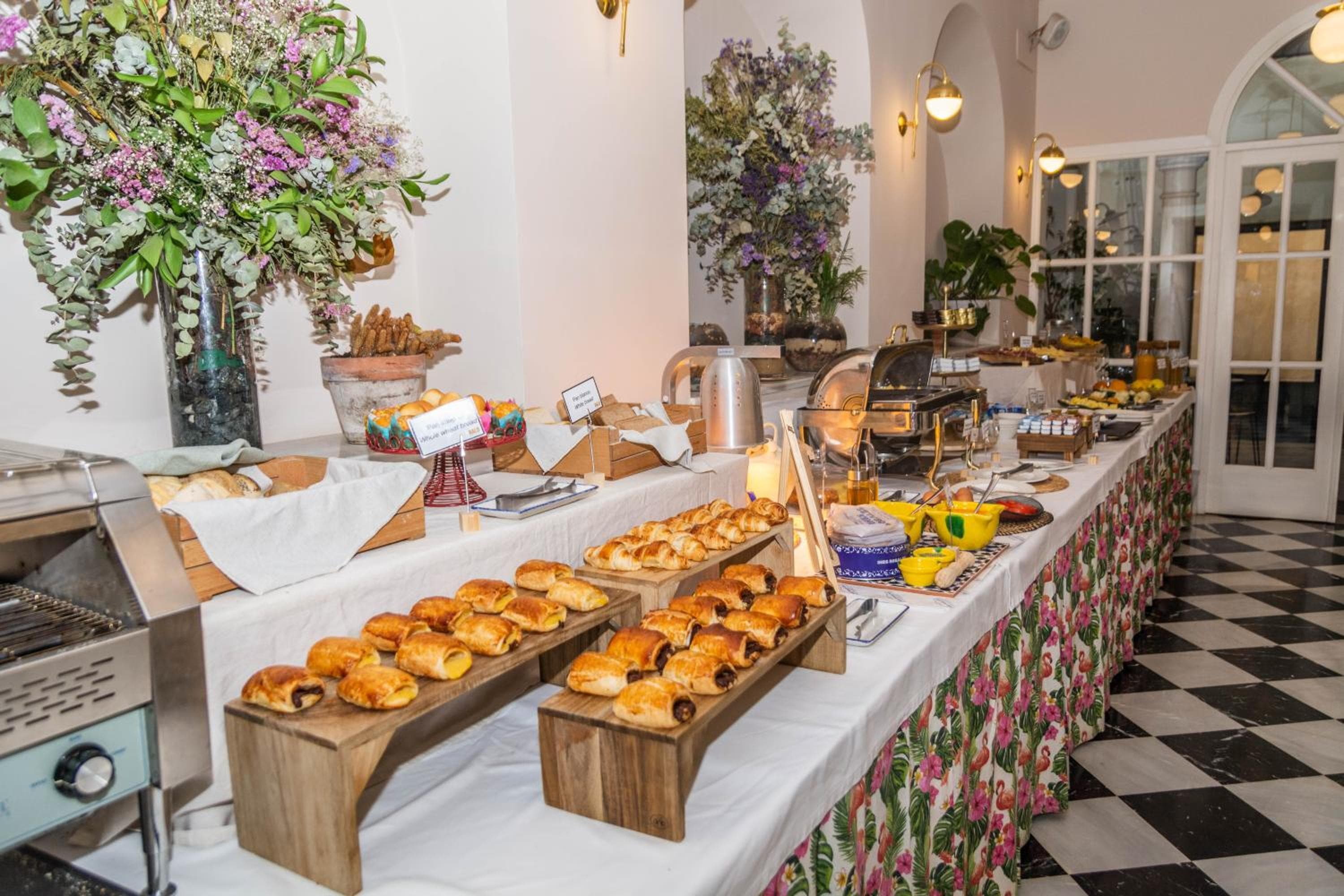 Halo Boutique Hotel — 9