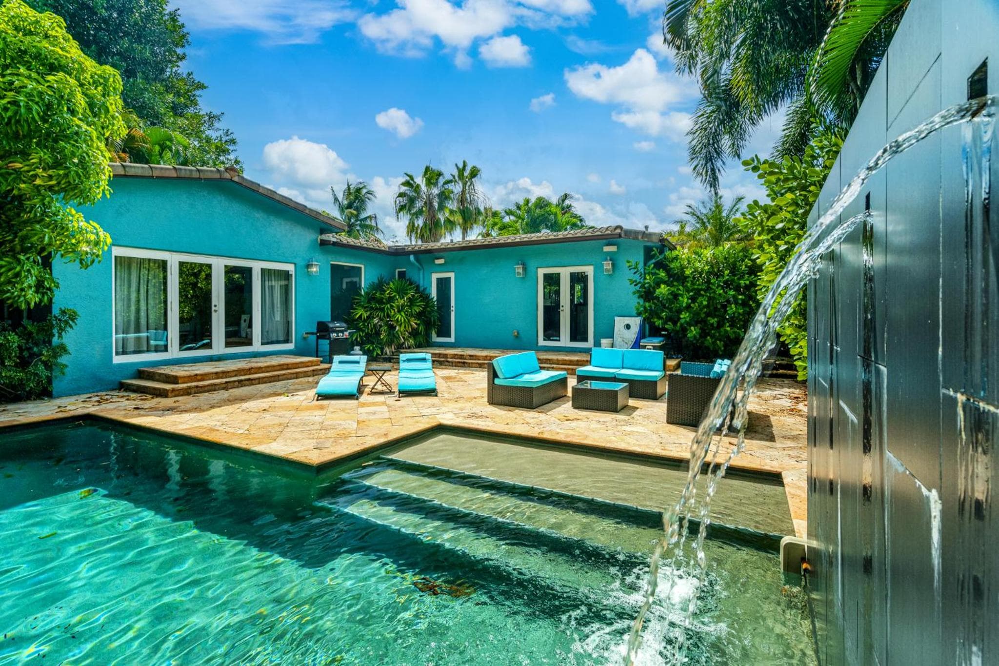 #1 Fort Lauderdale House - Heated Salt Water Pool - Private Oasis-Updated Gorgeous 3BR 3BA - Las Olas — 29