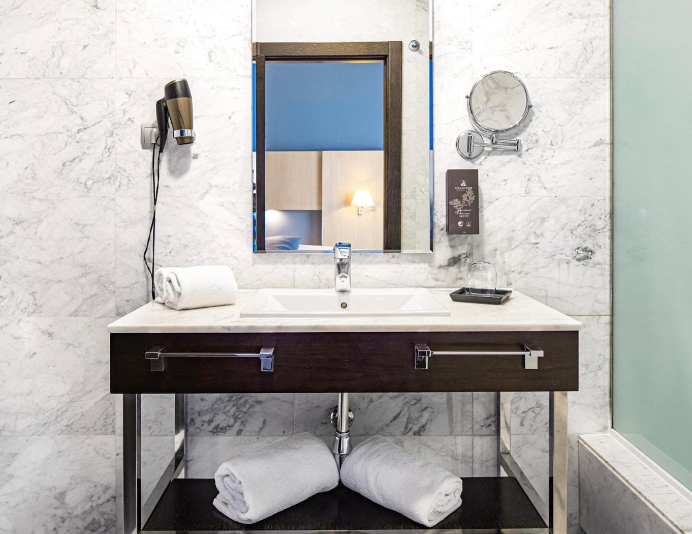 Hotel Nuevo Boston — 8