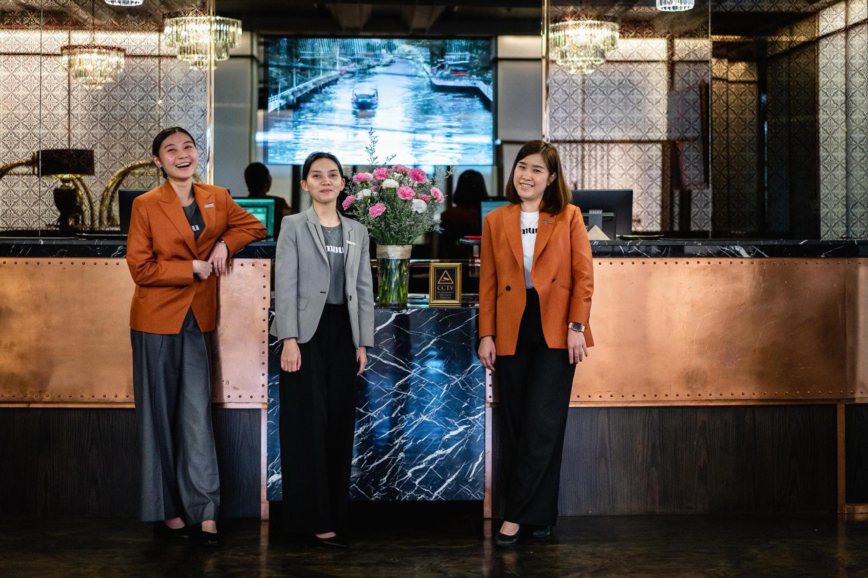 MUU Bangkok, Small Luxury Hotels of the World — 5