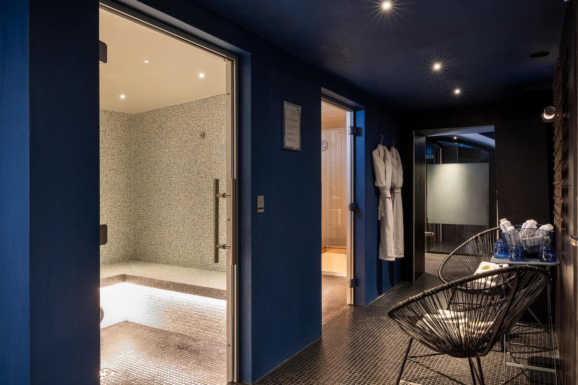 Hotel Mademoiselle — 2
