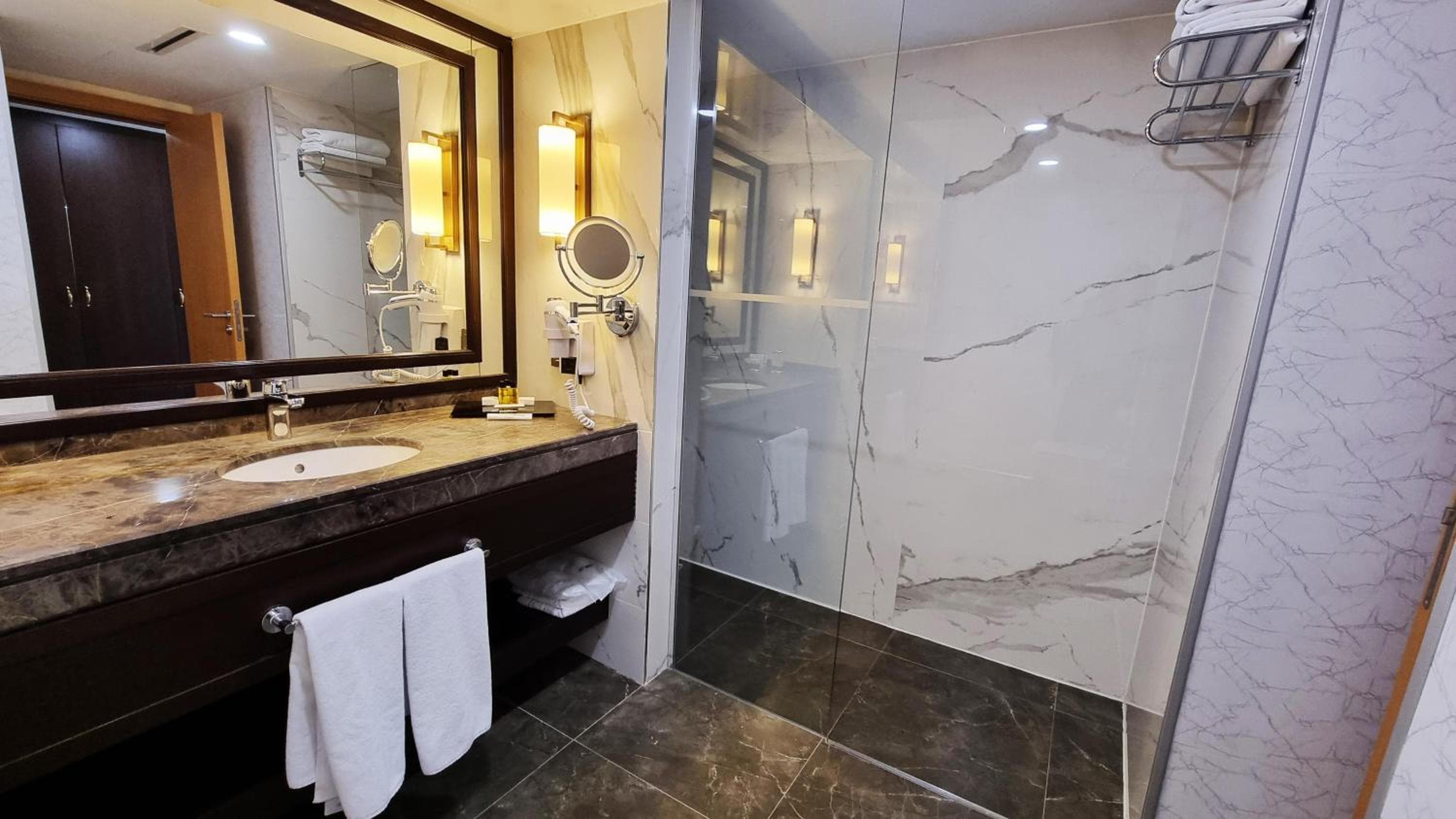 Port Bosphorus Hotel — 30