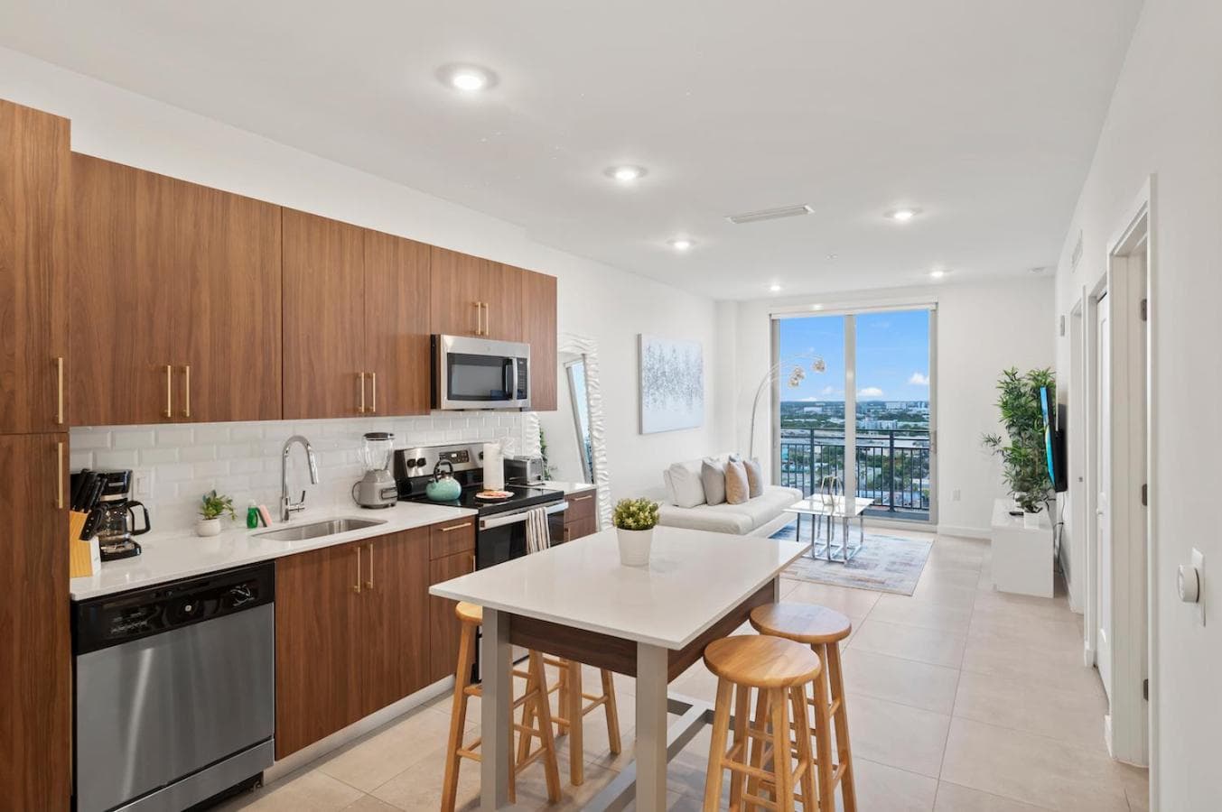 Beautiful Unit in Downtown Miami With Free Parking — 28