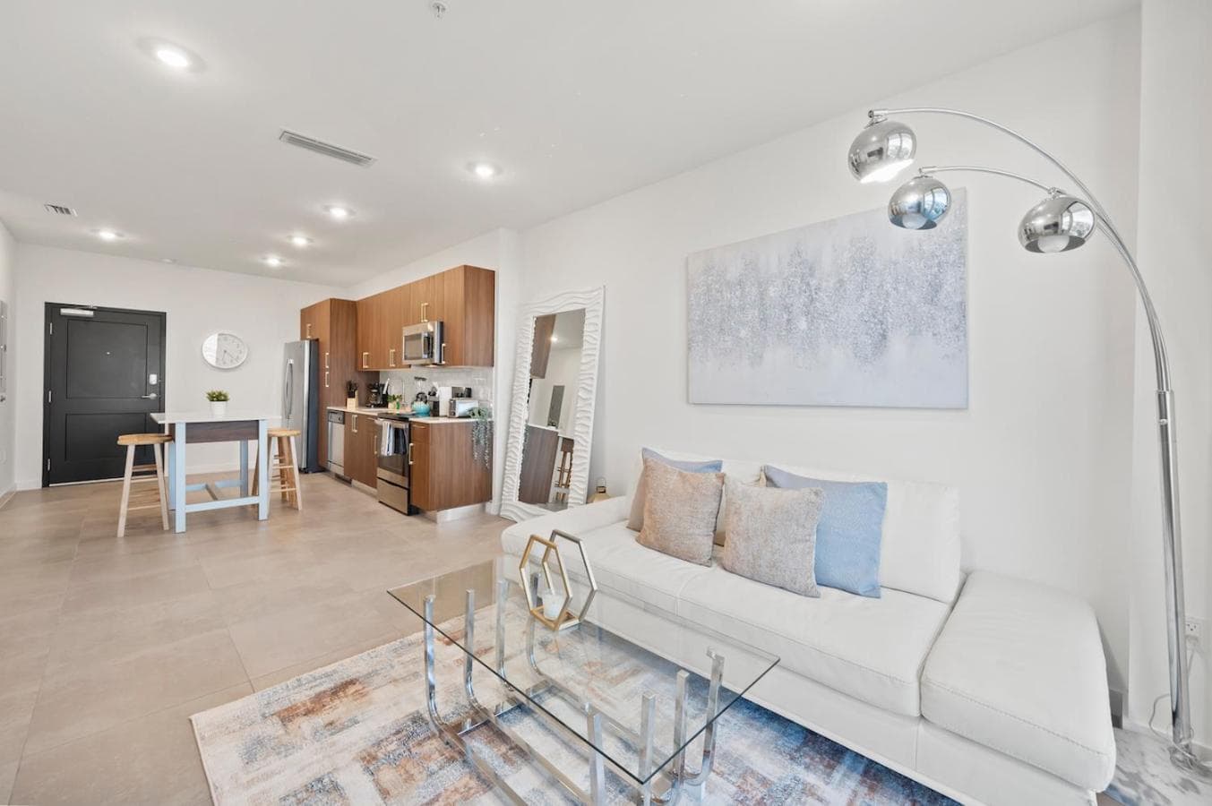 Beautiful Unit in Downtown Miami With Free Parking — 26