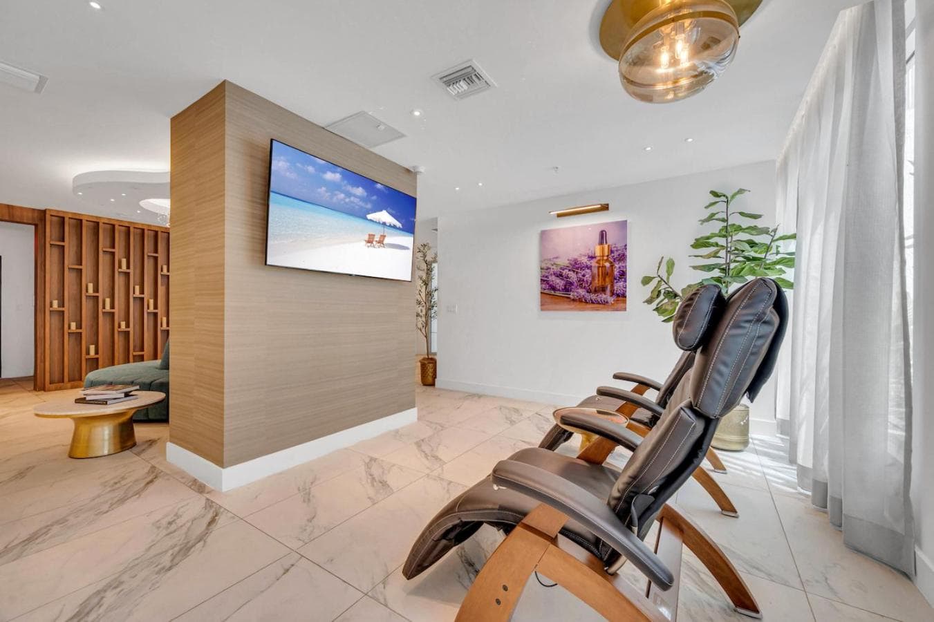 Beautiful Unit in Downtown Miami With Free Parking — 10