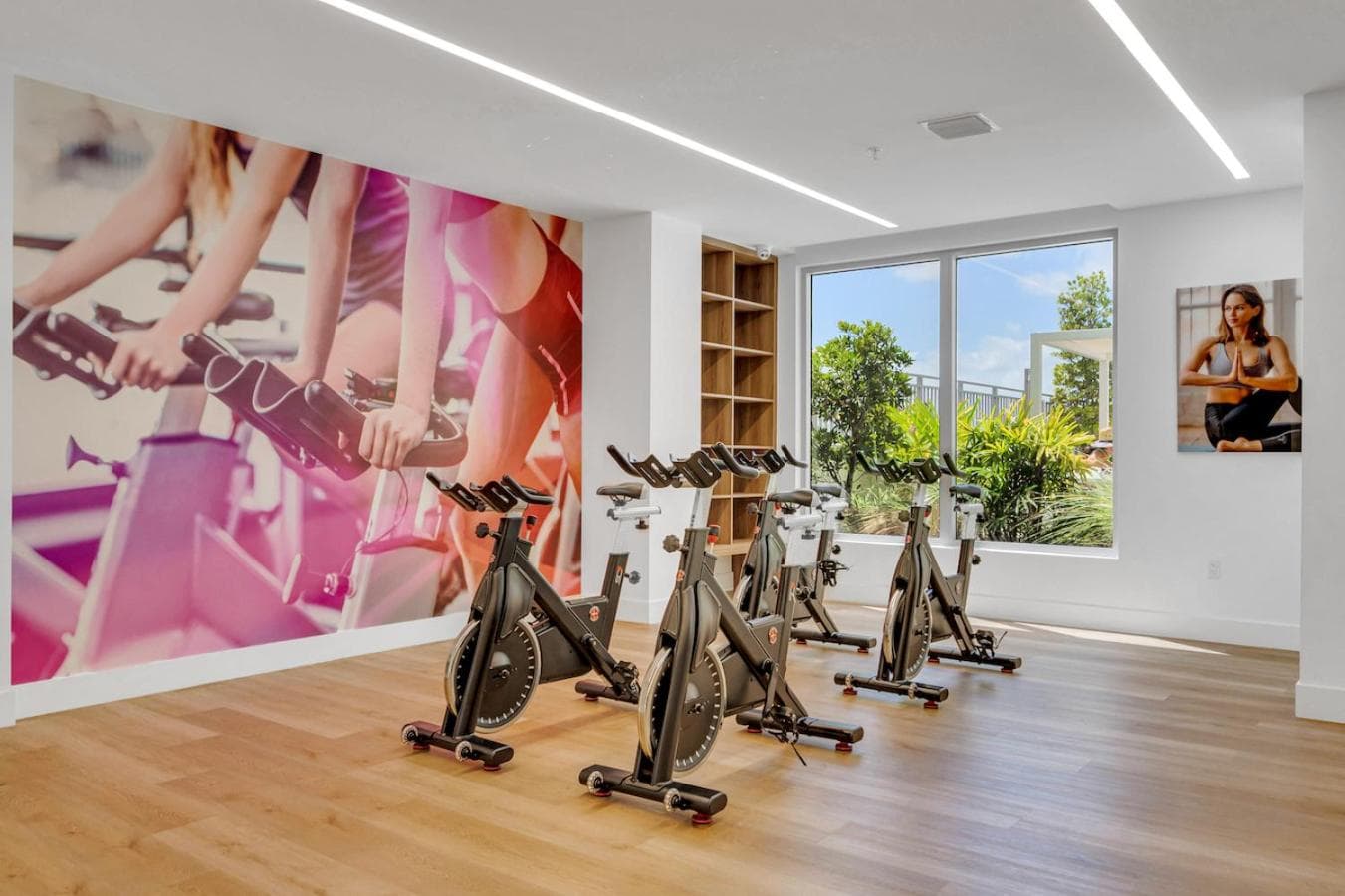 Amazing 2 BD Downtown Miami Mins From Brickell With Free Parking — 8