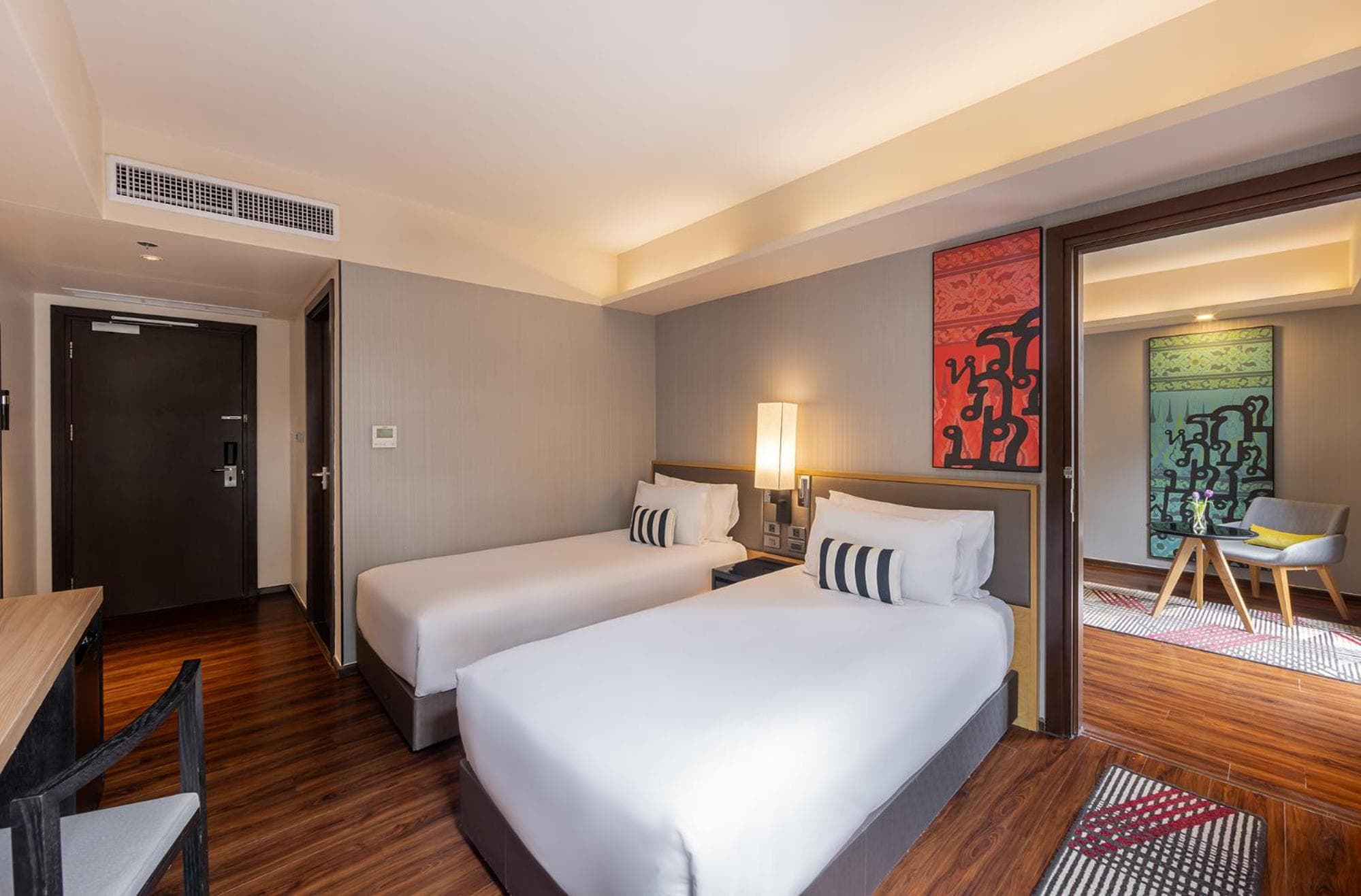 Travelodge Sukhumvit 11 — 26