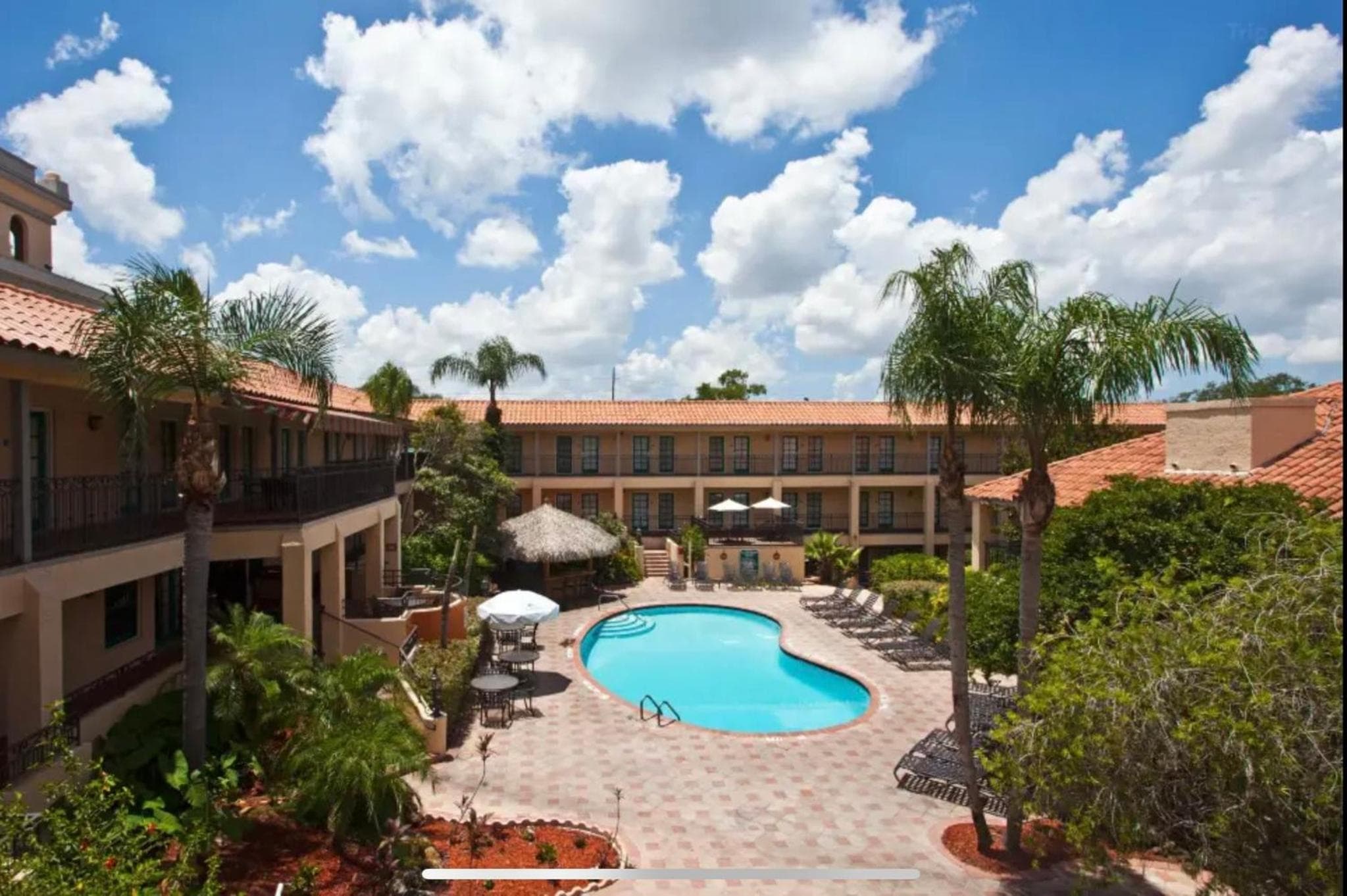 Red Roof Inn PLUS & Suites Tampa - Busch Gardens — 26