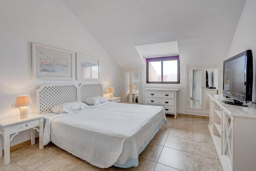 Royal Garden - 2 bedroom — 4