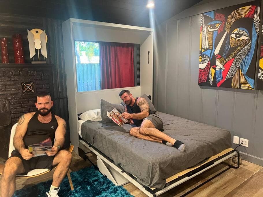 Sexy Grand Studio suite with pool view /hot tub — 13