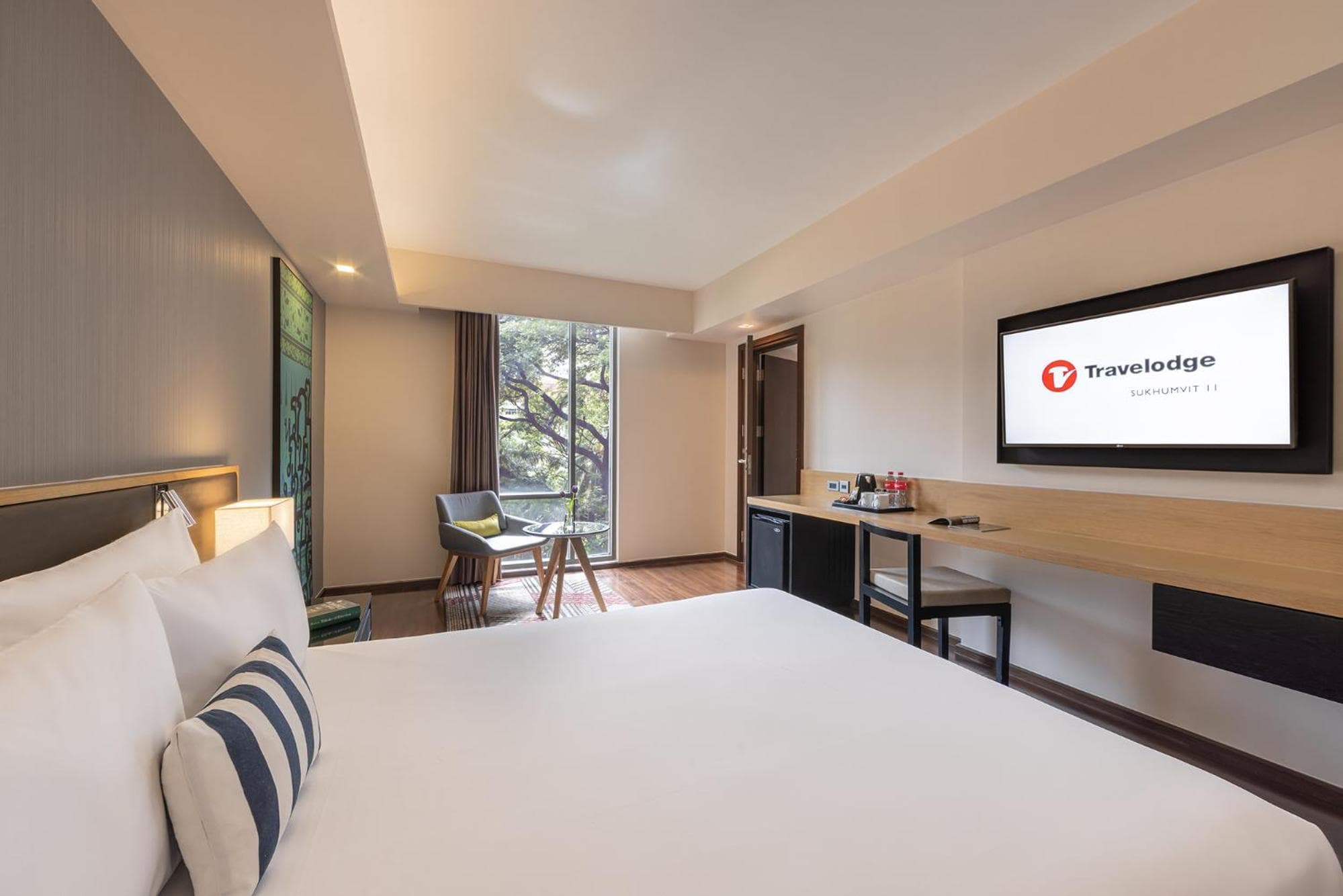 Travelodge Sukhumvit 11 — 17