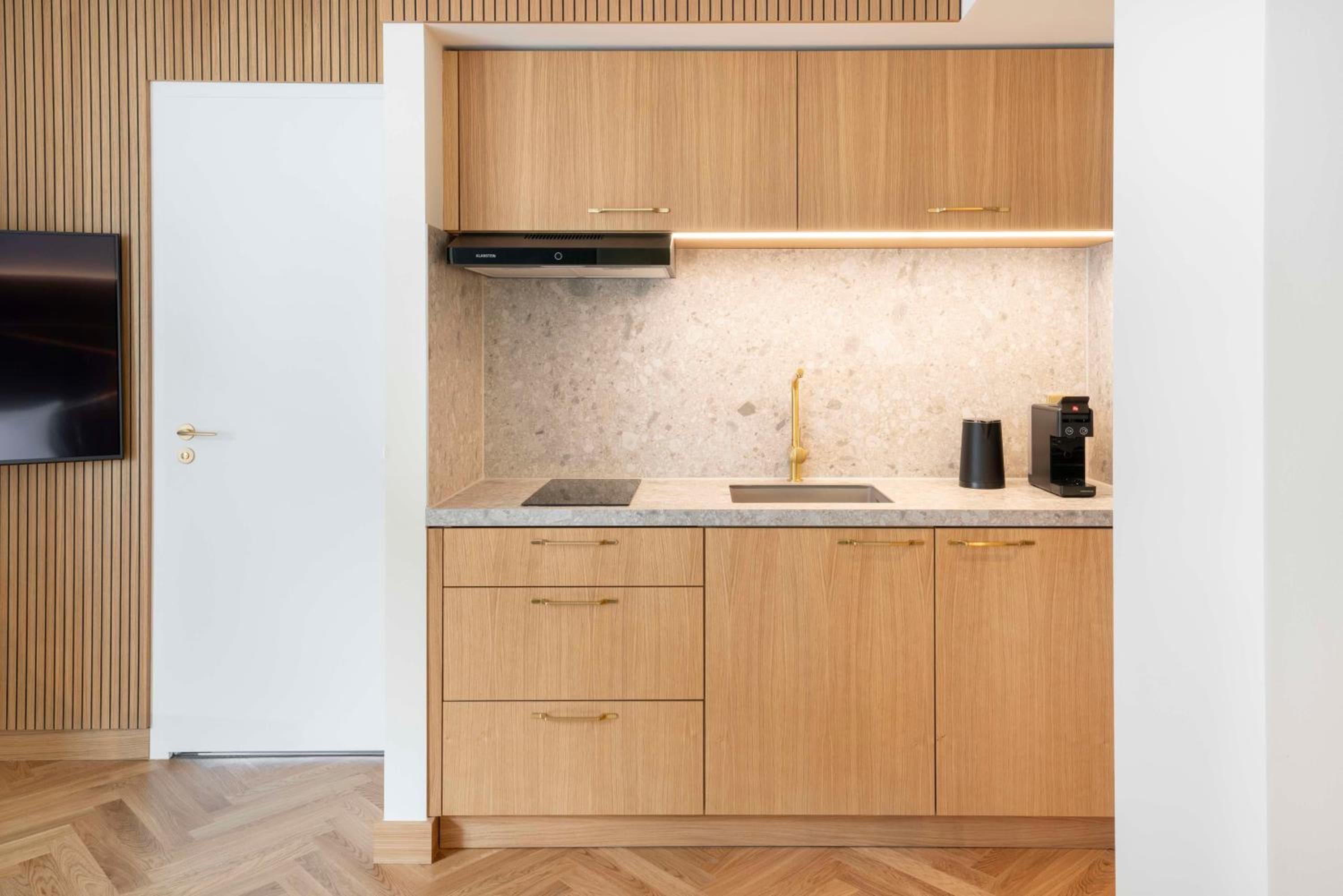 Hilton Berlin hotel, Anton-Wilhelm-Amo-Str. 30, Berlin, Germany — photo 64