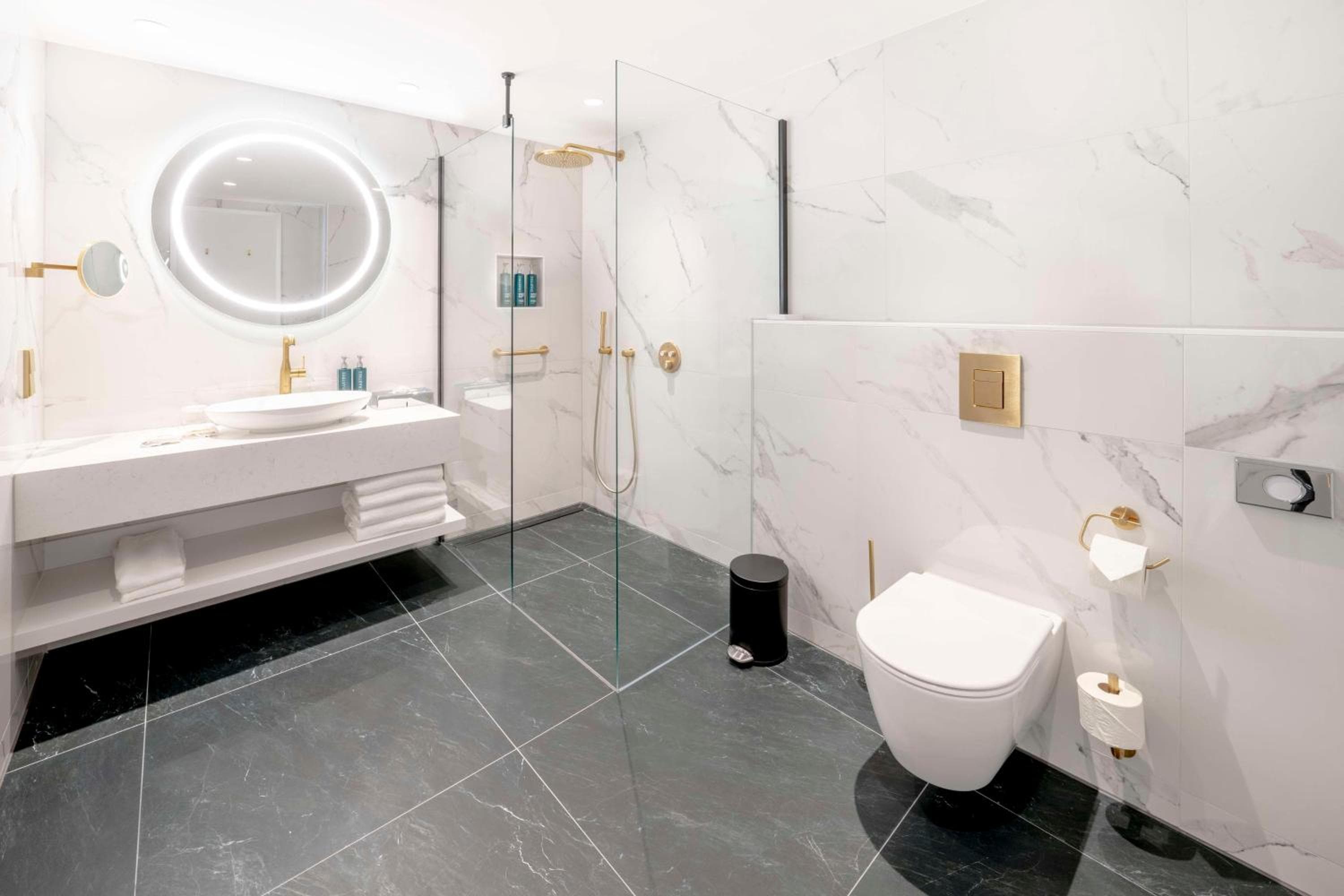 Hilton Berlin hotel, Anton-Wilhelm-Amo-Str. 30, Berlin, Germany — photo 63