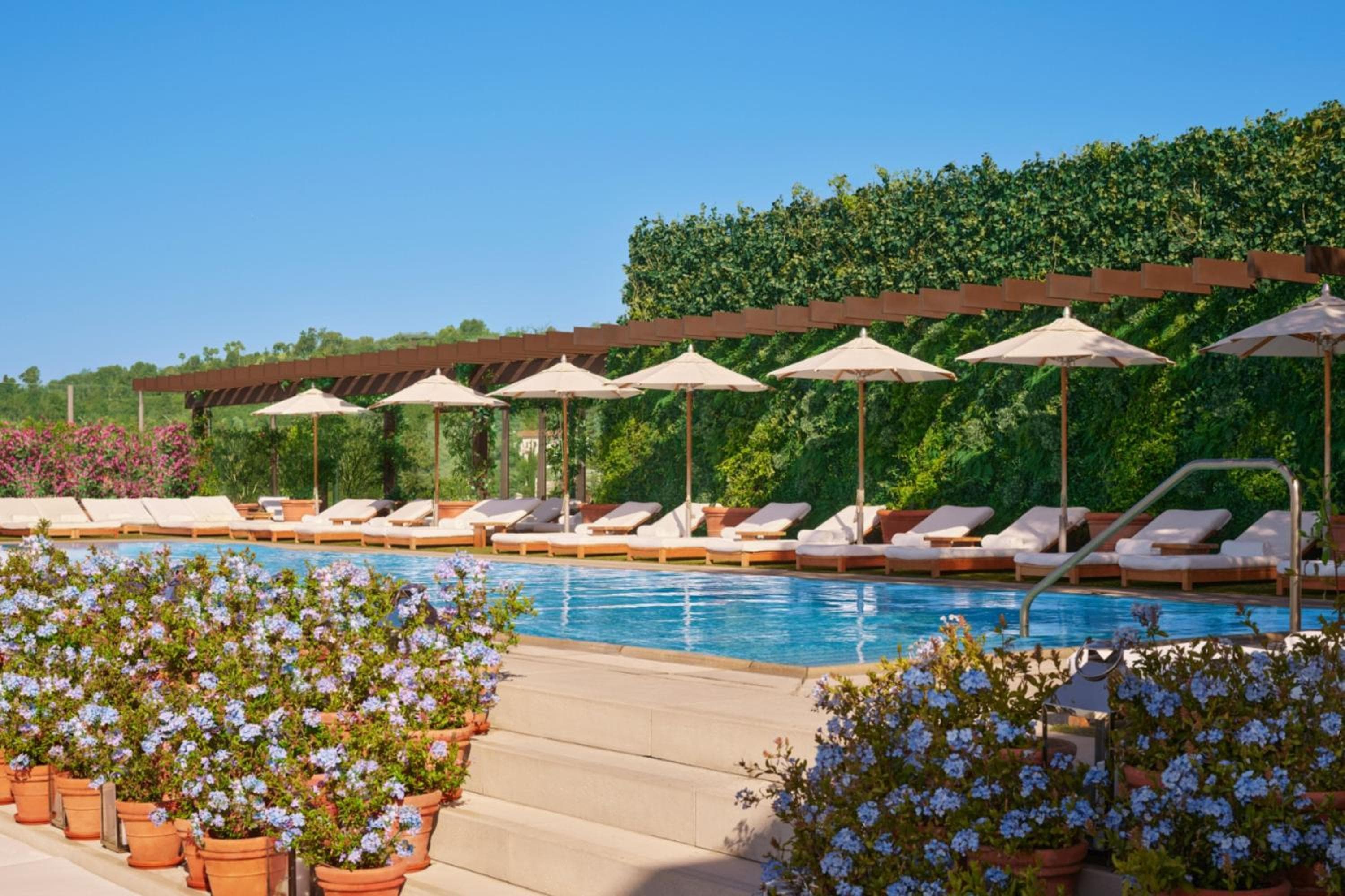 L'EDIZIONE di West Hollywood — 2