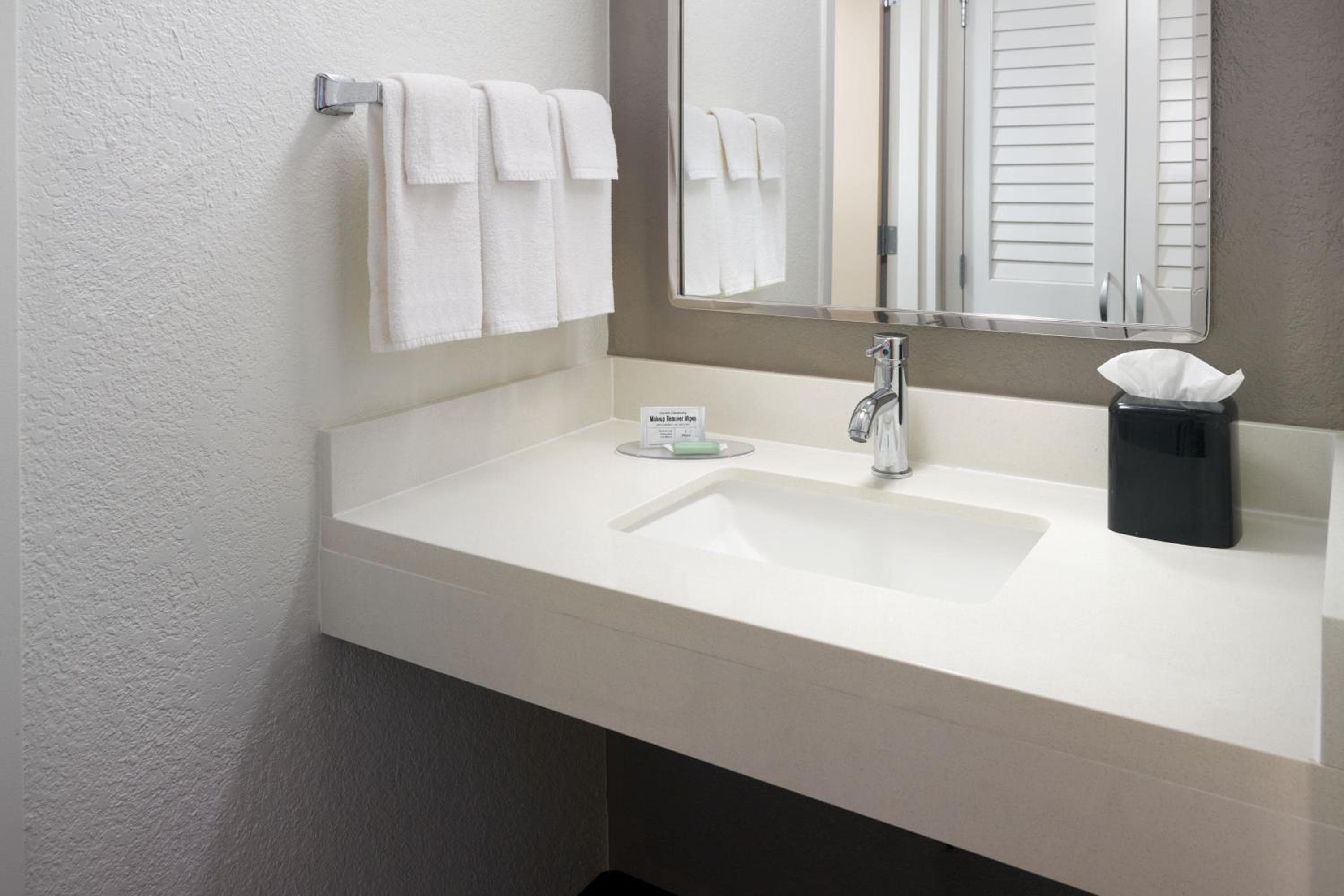 Courtyard by Marriott Fort Lauderdale City of Plantation — 4