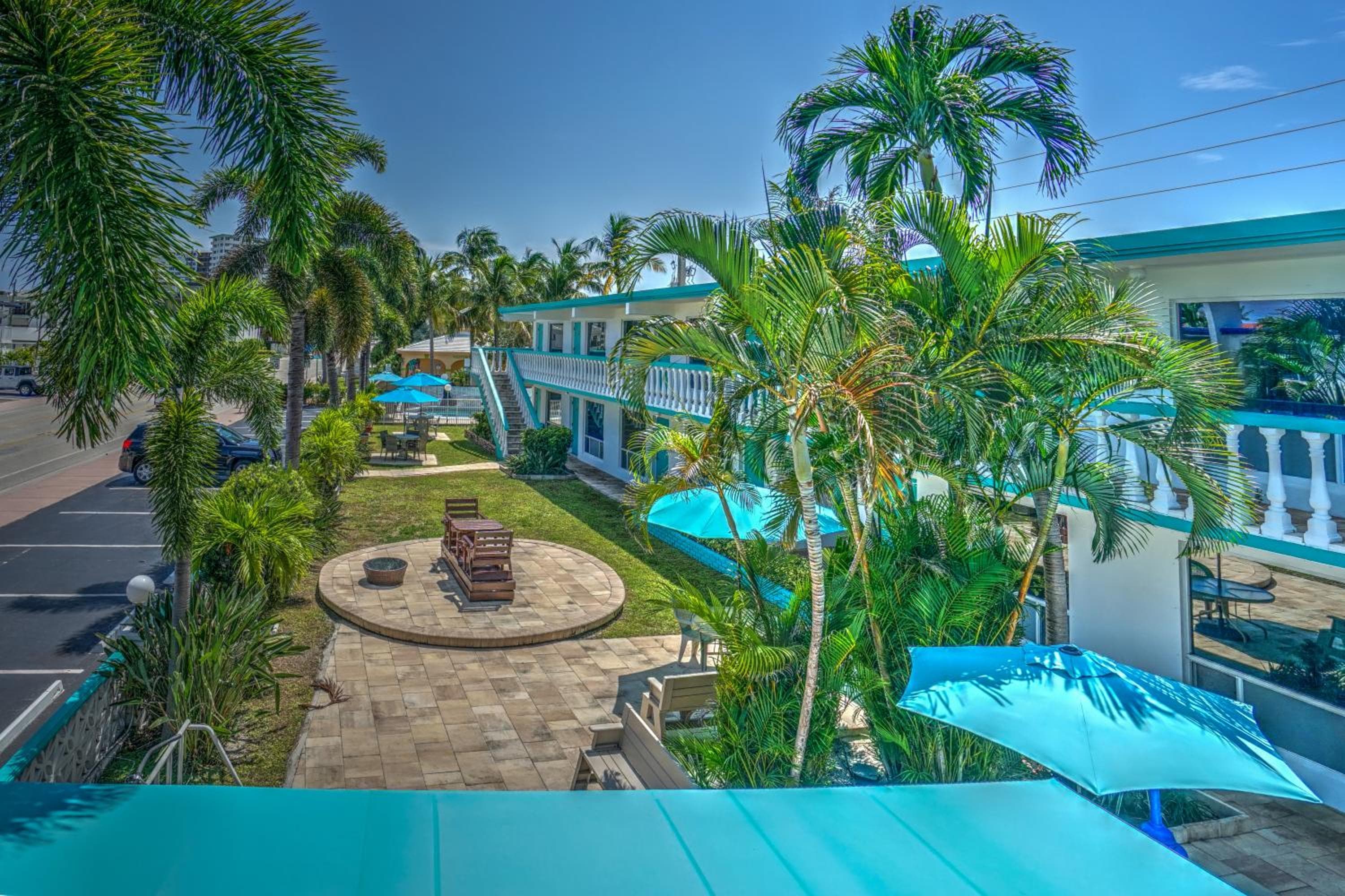 Horizon by the Sea Inn — 17
