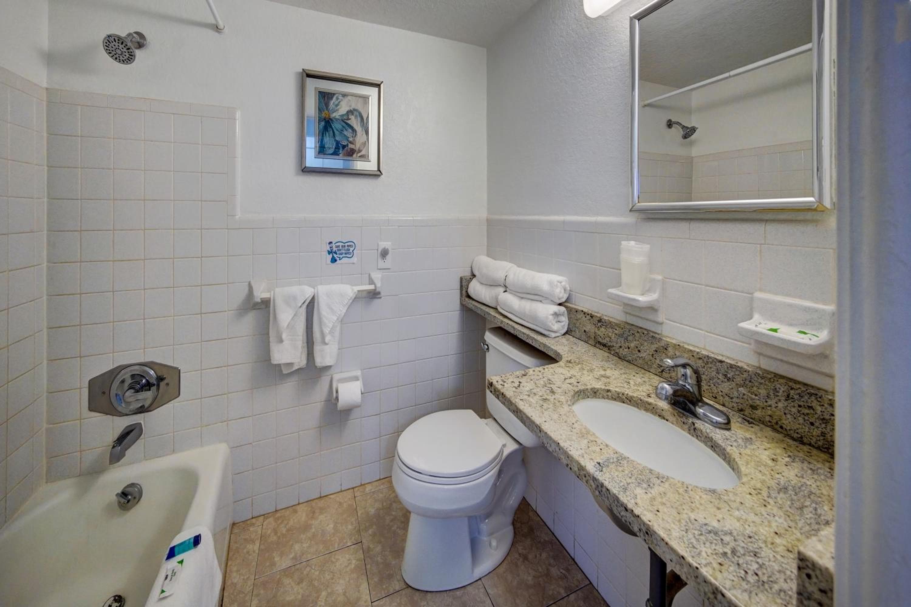 Horizon by the Sea Inn — 23